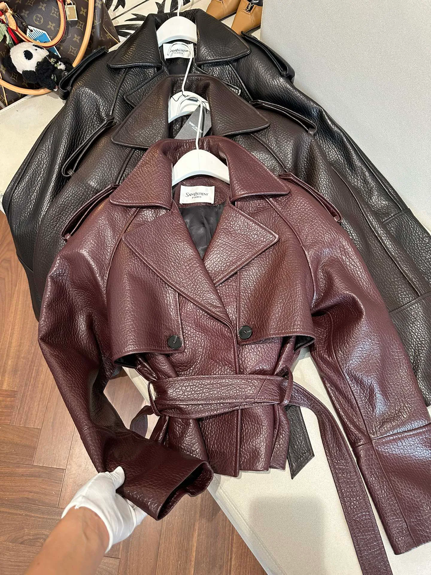 Кожаные Куртки И Дублёнки Женские Saint Laurent 11625012