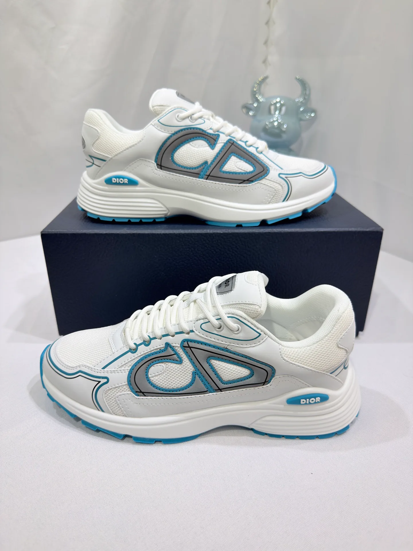 Кроссовки Женские Christian Dior 18743893