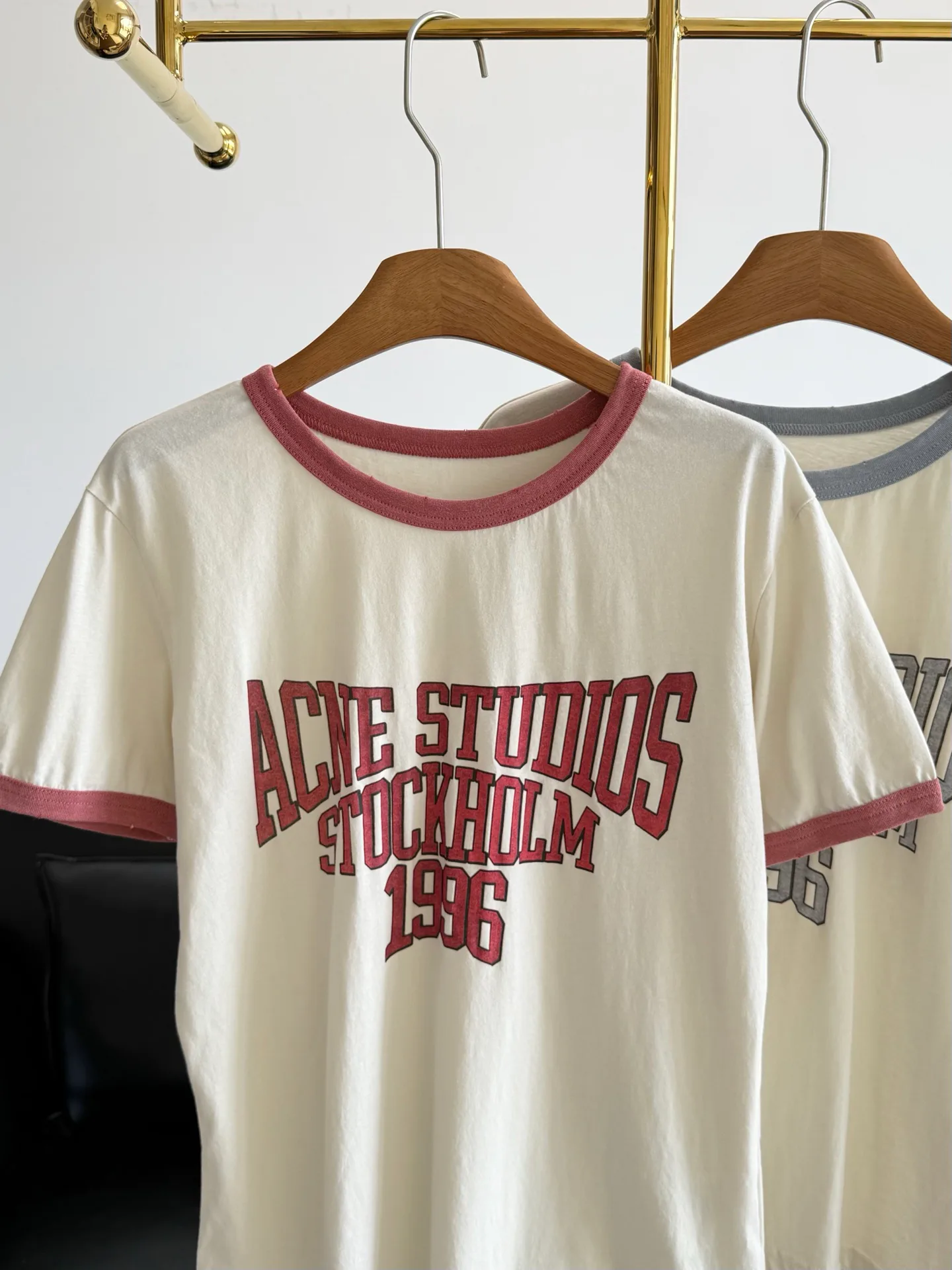 Футболки Женские Acne Studios 17279724