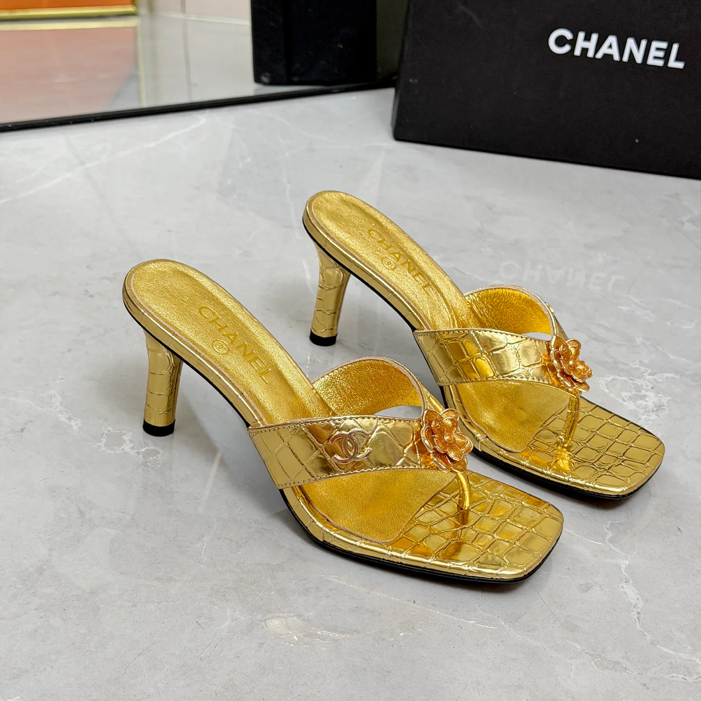 Босоножки Женские Chanel 17335023