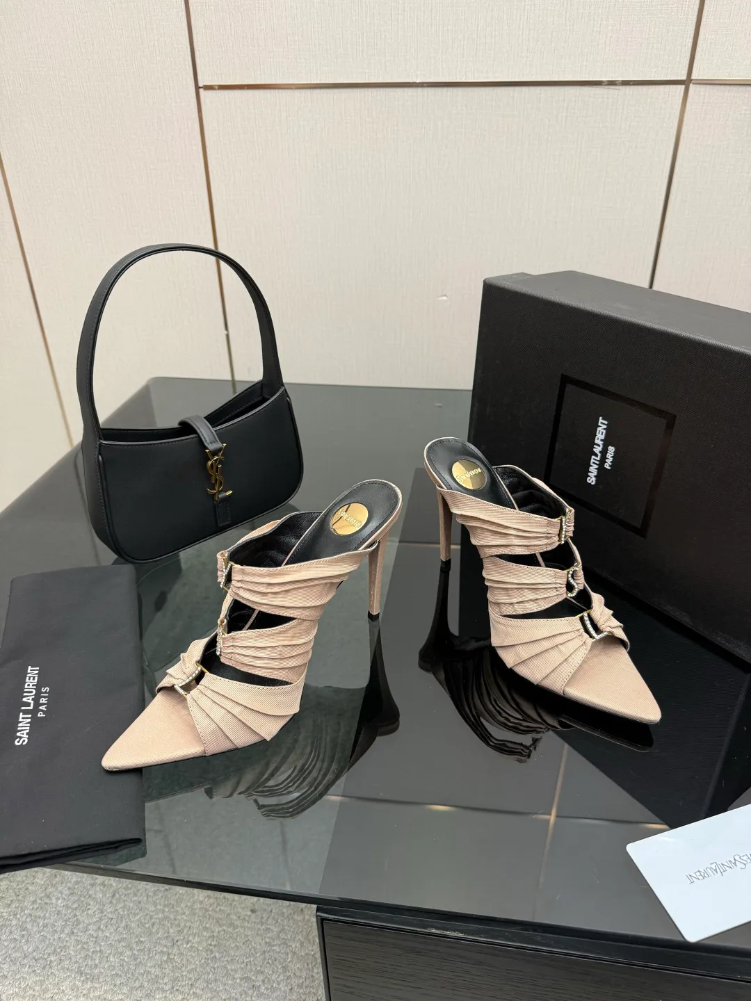Сандалии Женские Saint Laurent 9317901