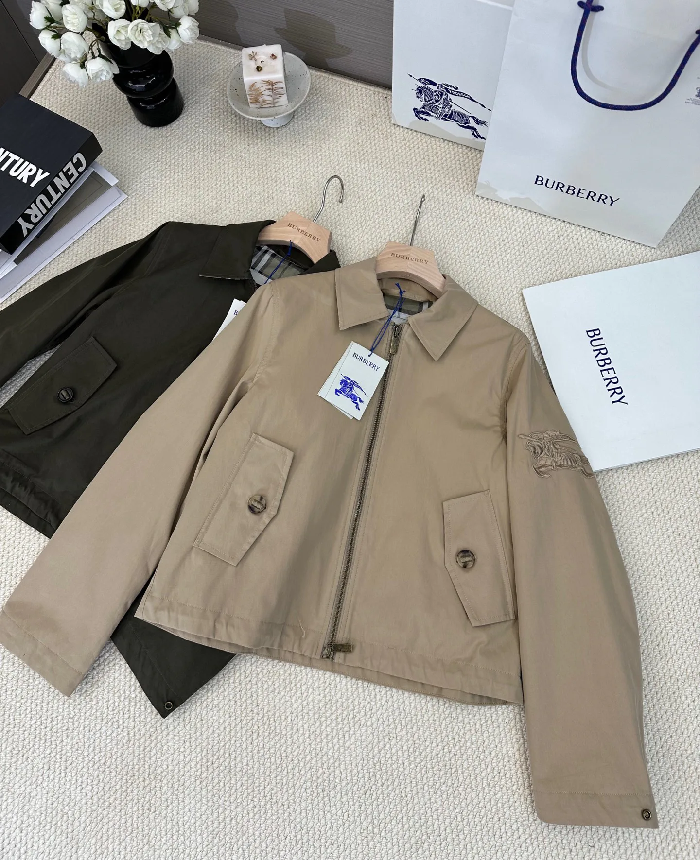 Куртки И Пуховики Женские Burberry 17998592