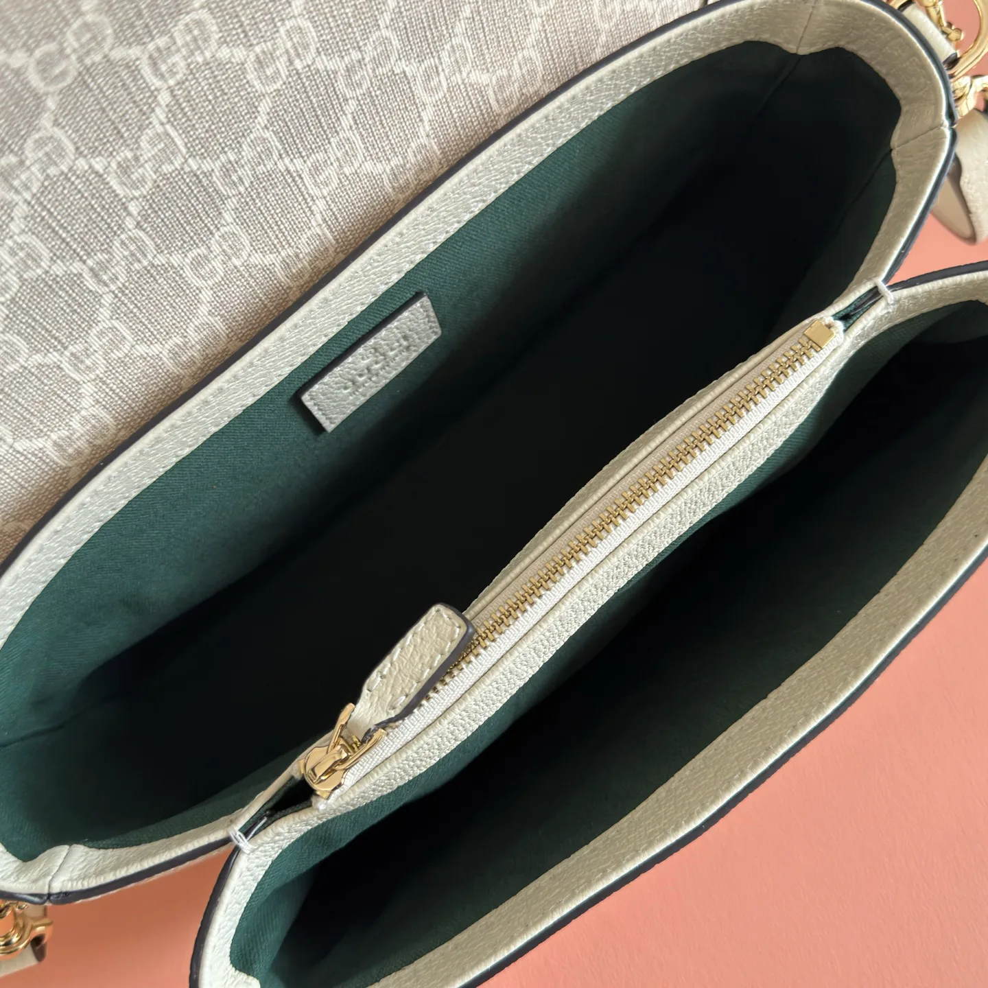 Классические Сумки Женские Gucci 11601449