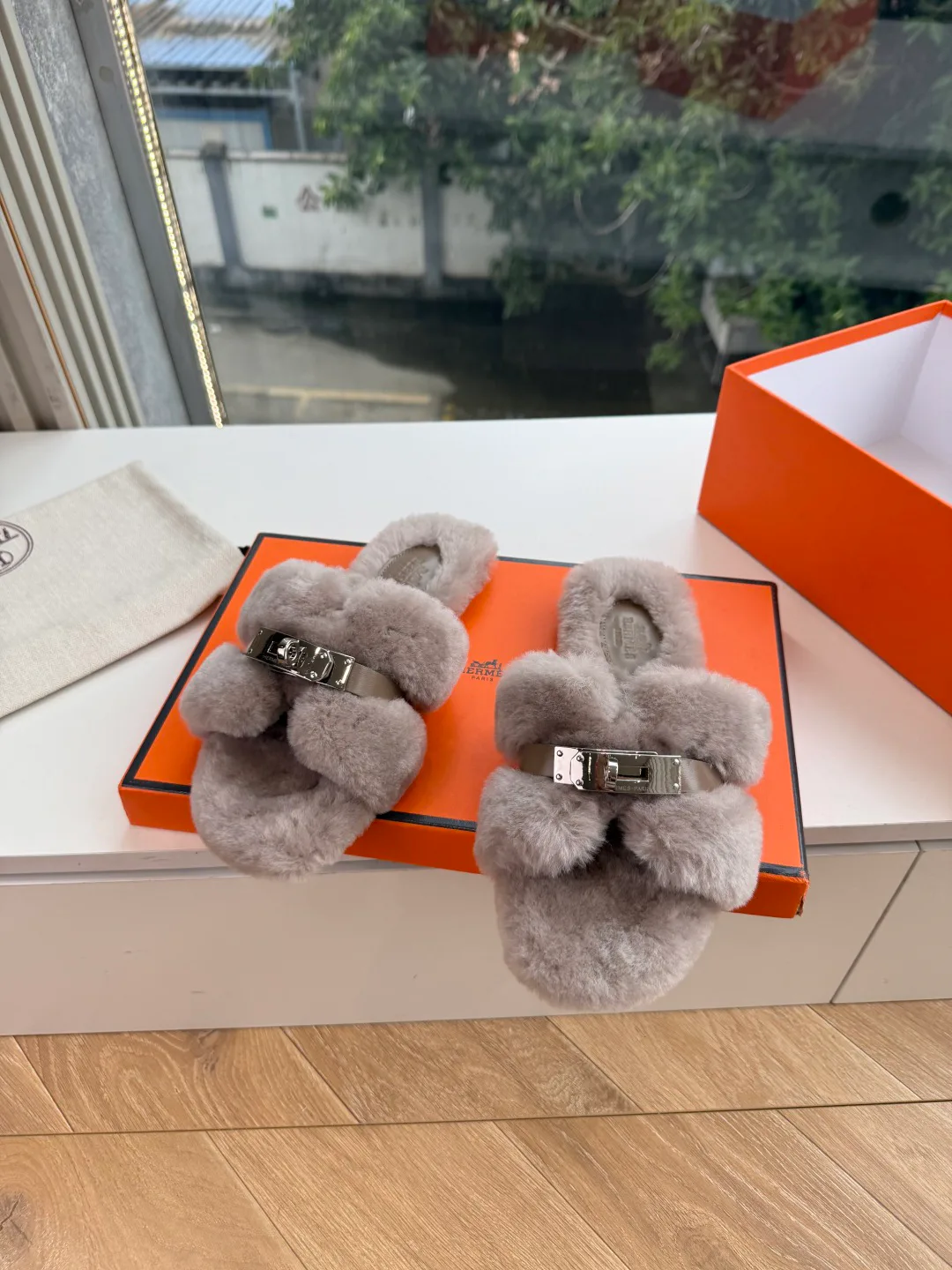 Тапочки Женские Hermes 17899568