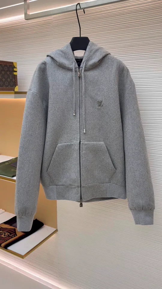 Куртки И Пуховики Мужские Louis Vuitton 6839626