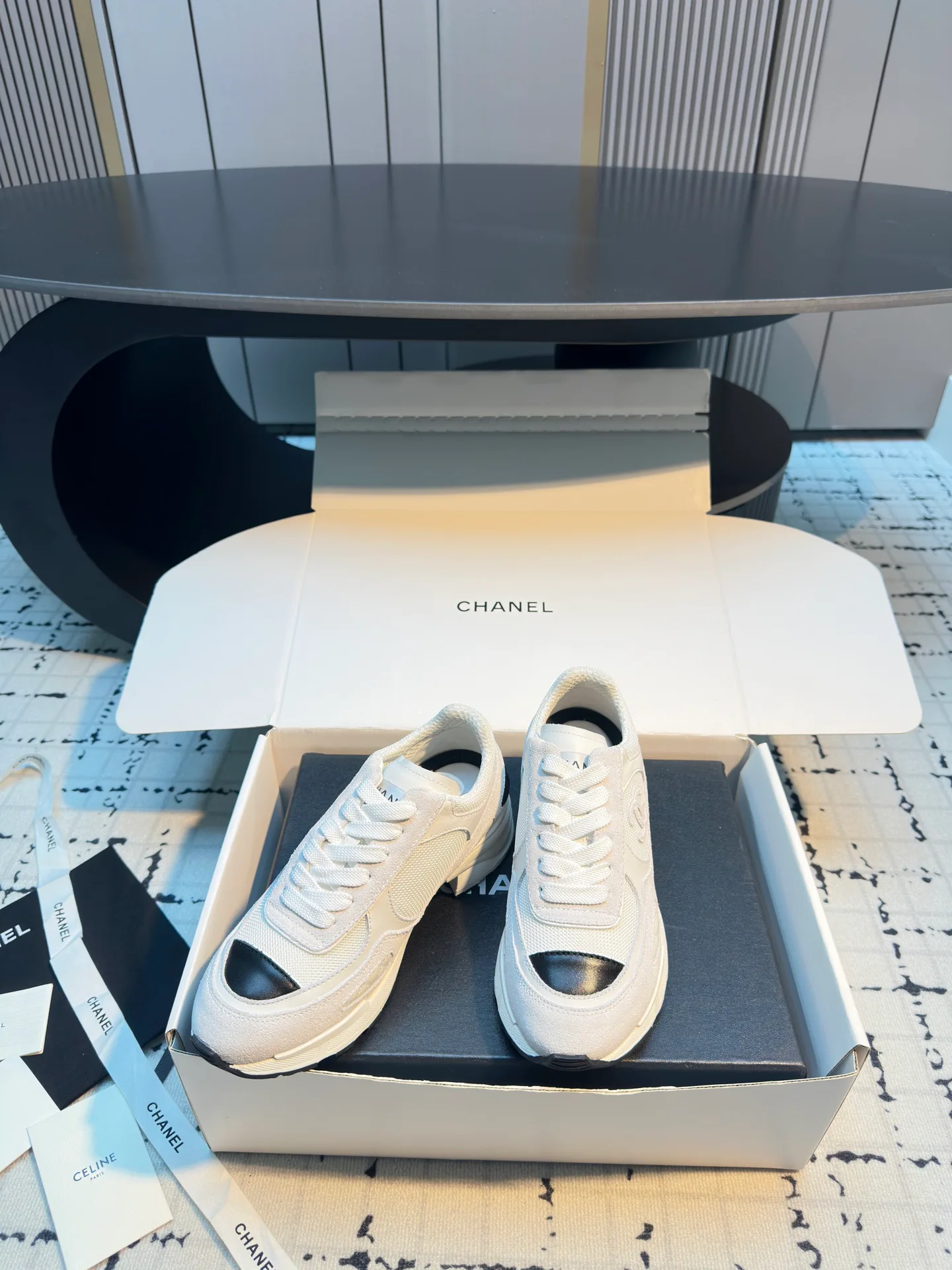 Кроссовки Женские Chanel 10468586