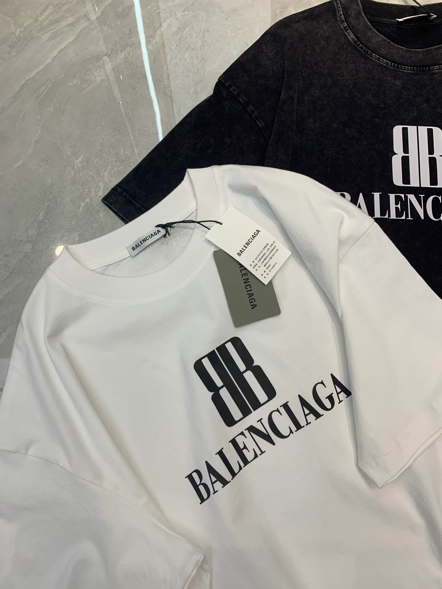 Футболки Женские Balenciaga 1859854