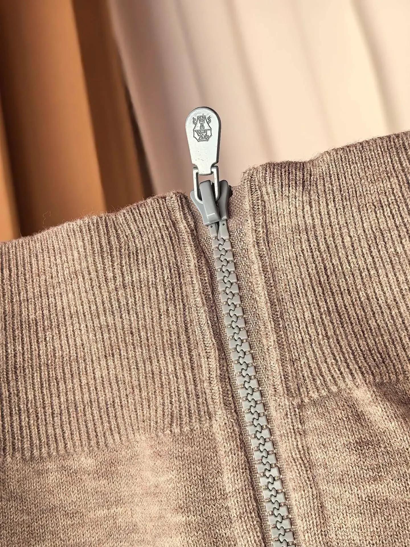 Свитеры Мужские Brunello Cucinelli 125441