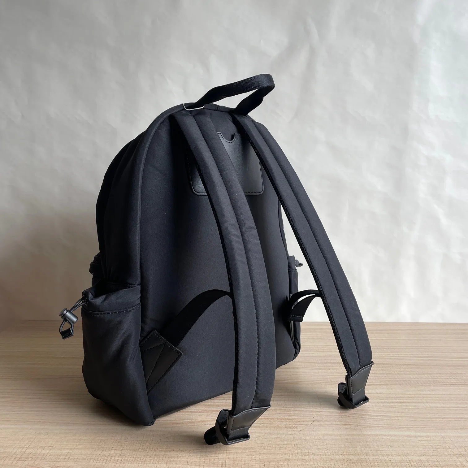 Рюкзаки Женские Ami Paris 1270013