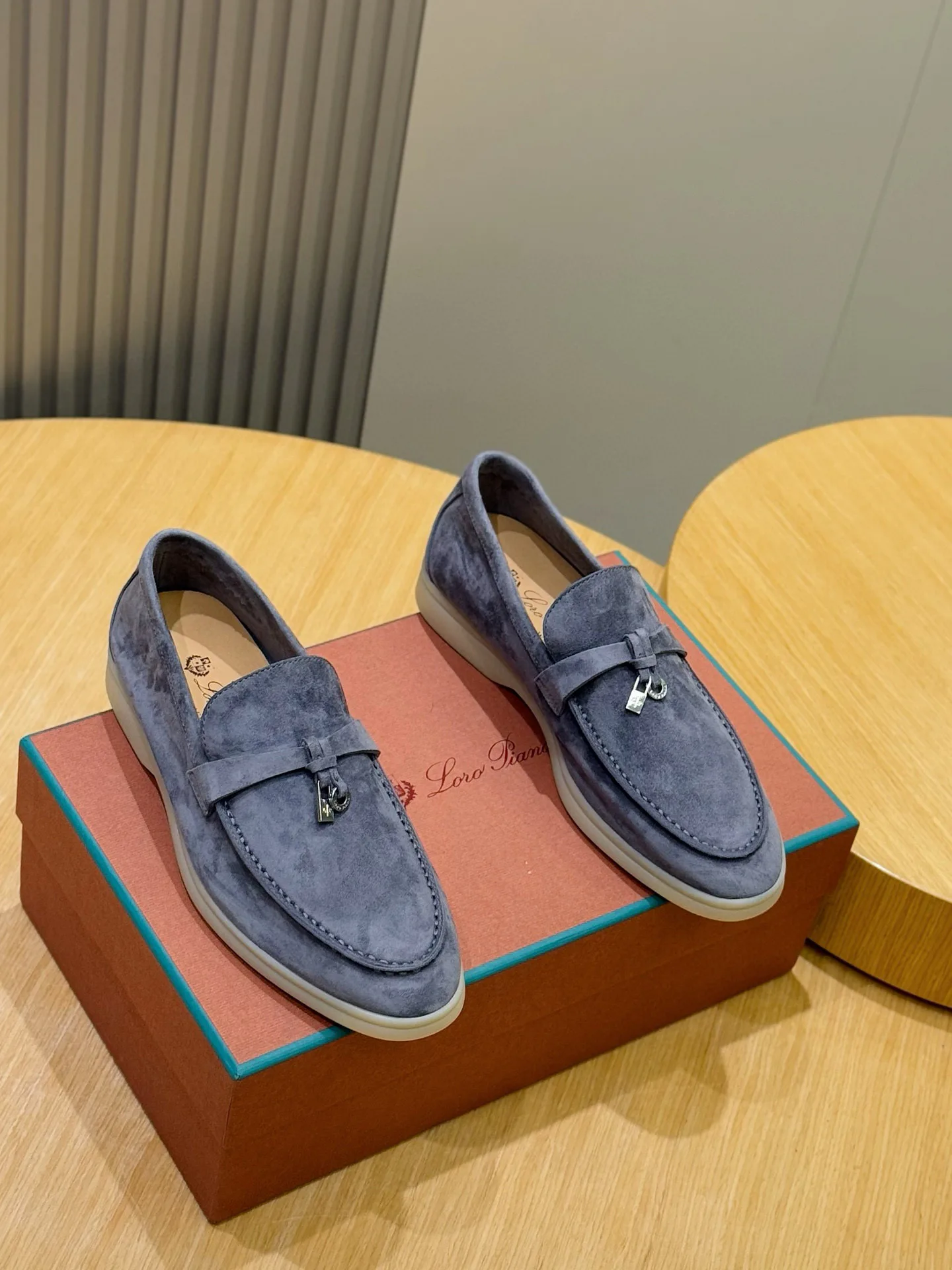 Туфли Женские Loro Piana 13314027