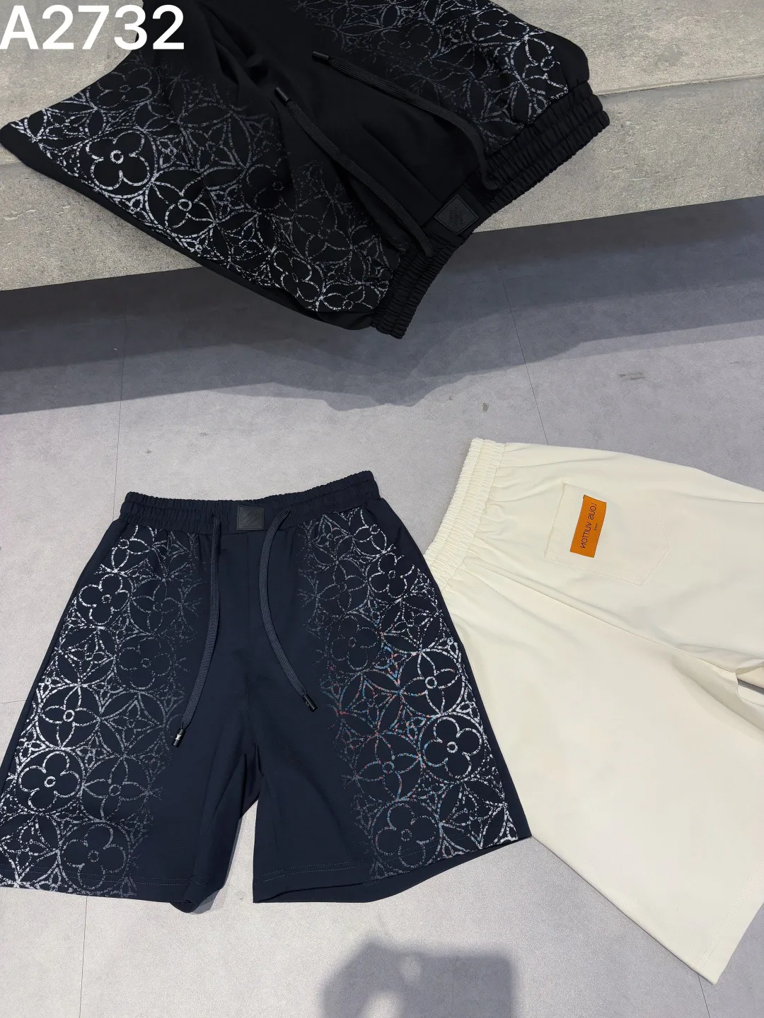 Шорты Мужские Louis Vuitton 11515812