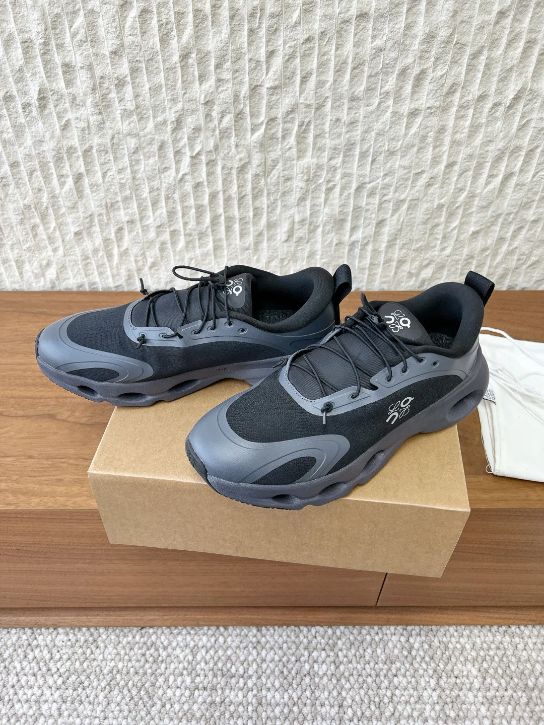 Кроссовки Женские Loewe 9406715
