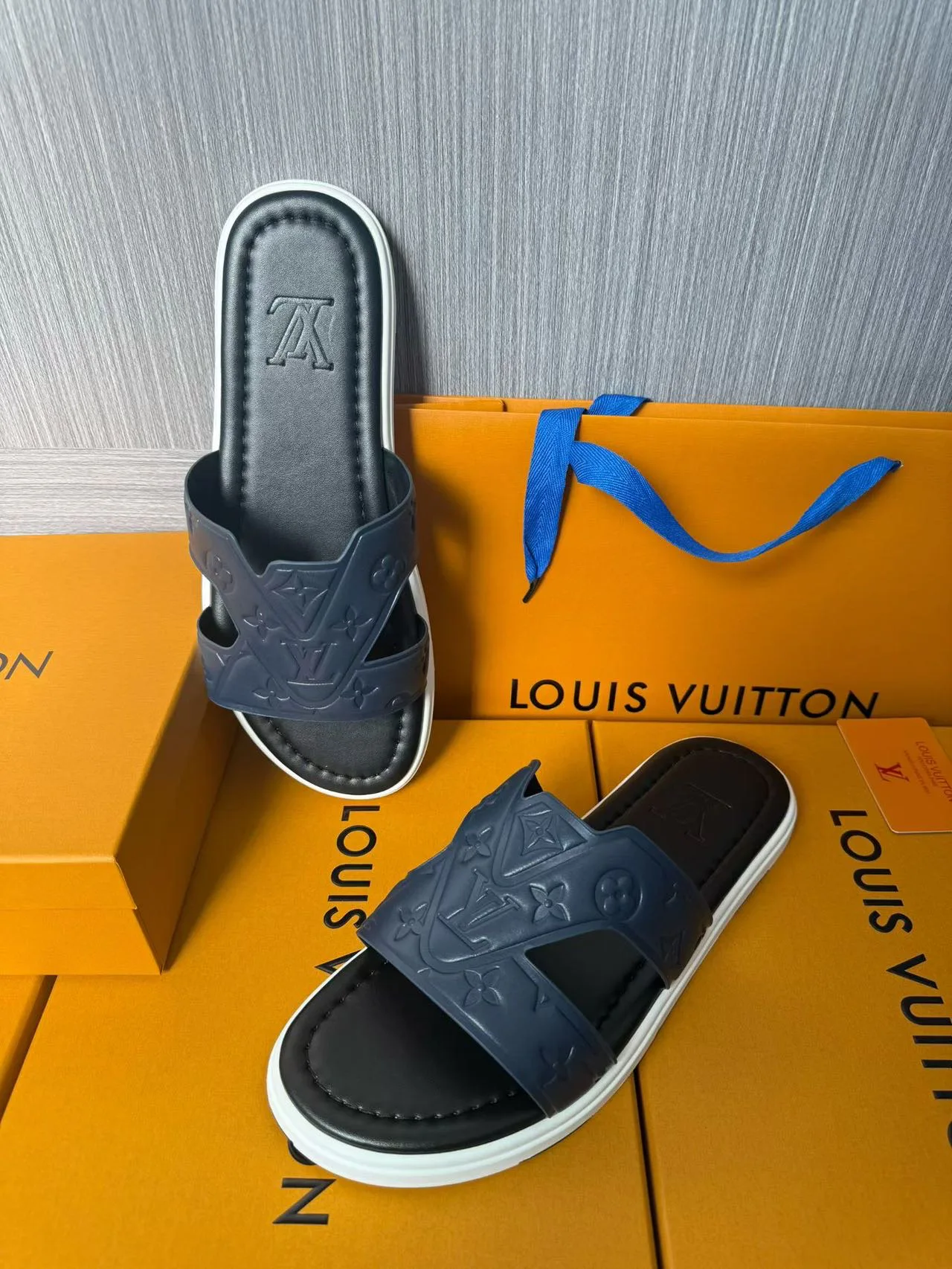 Шлепанцы Мужские Louis Vuitton 1310633