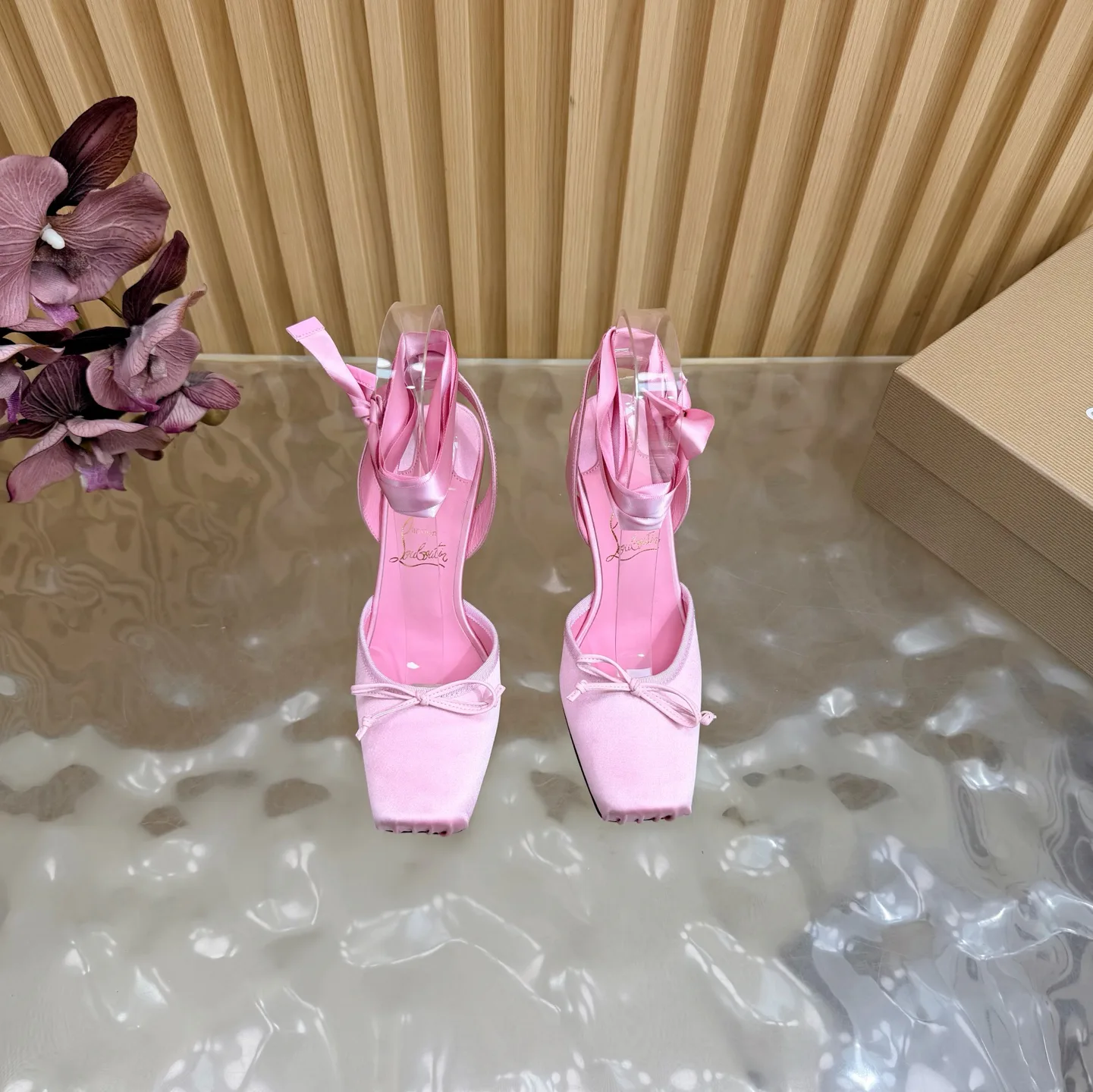 Туфли Женские Christian Louboutin 9707826