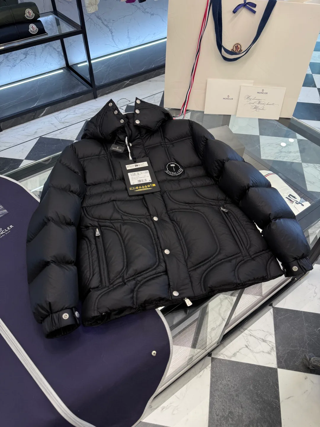 Куртки И Пуховики Женские Moncler 18007706