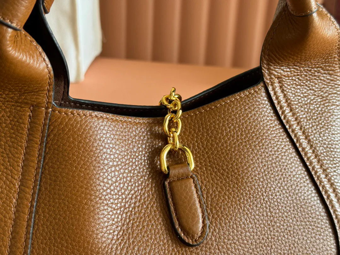 Классические Сумки Женские Gucci 512995