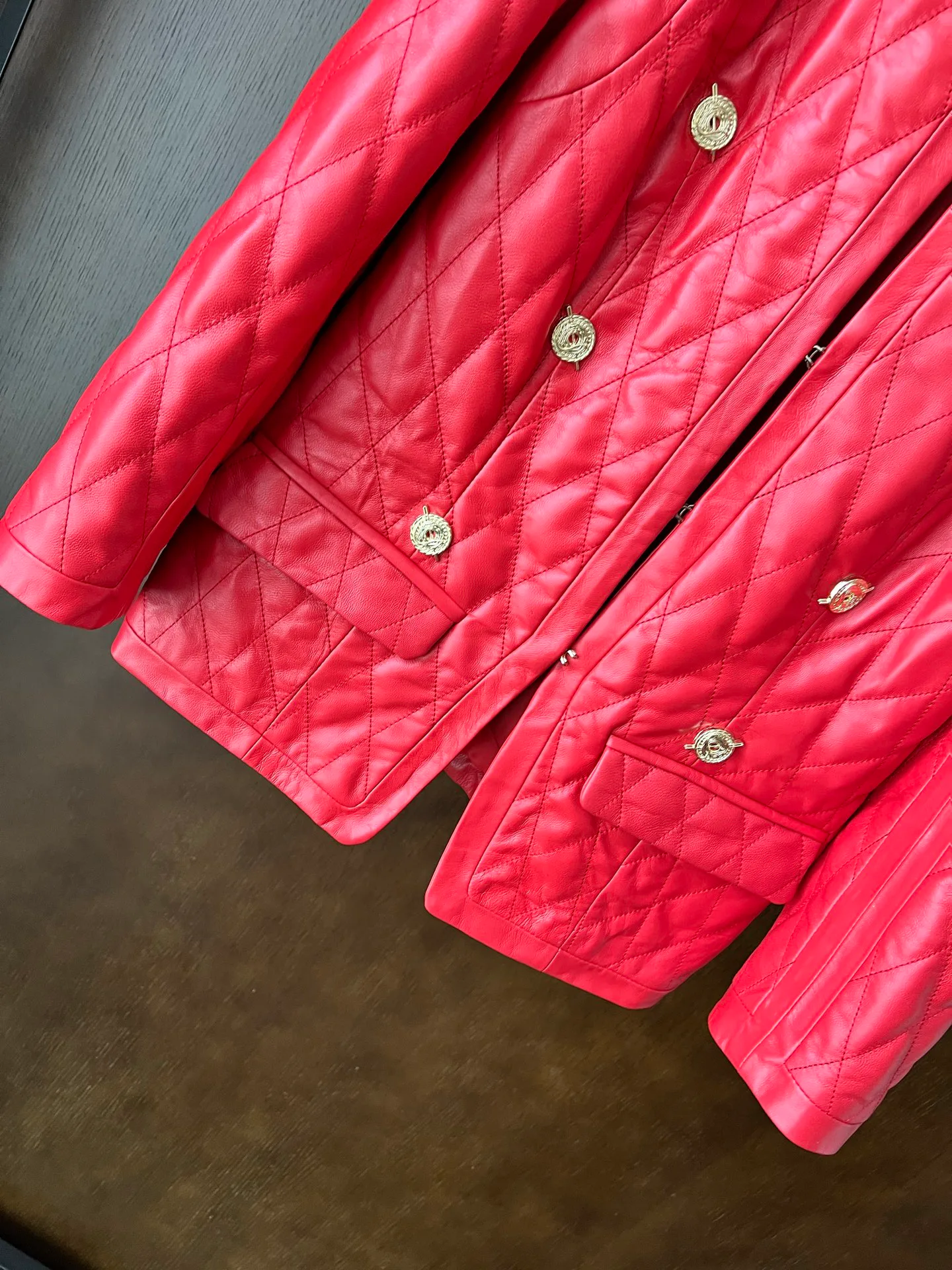 Кожаные Куртки И Дублёнки Женские Celine 9101660