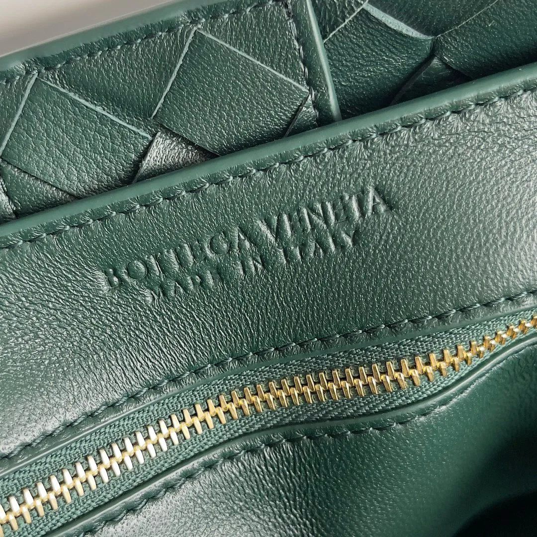 Классические Сумки Женские Bottega Veneta 11607475
