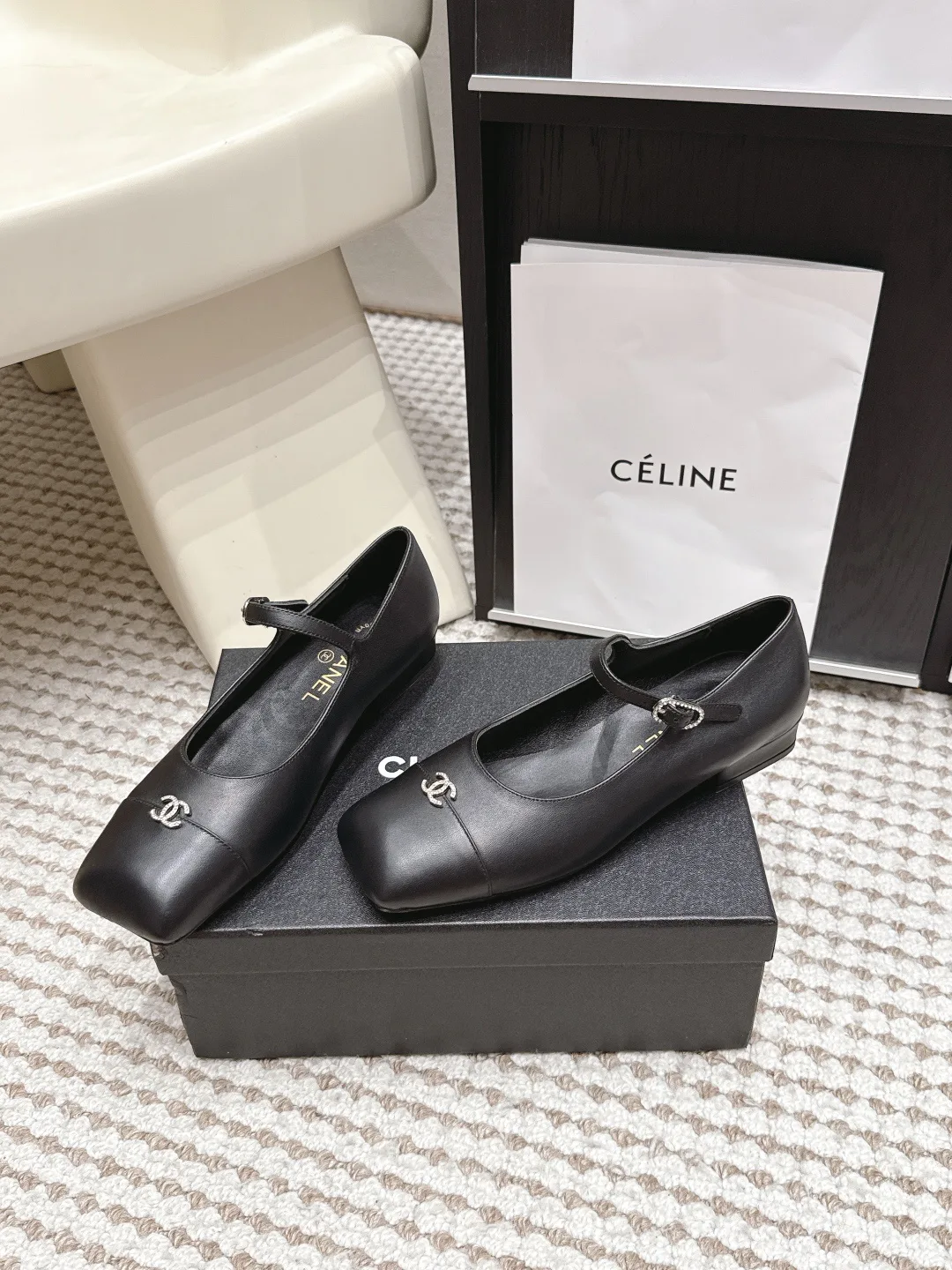 Туфли Женские Chanel 17421378