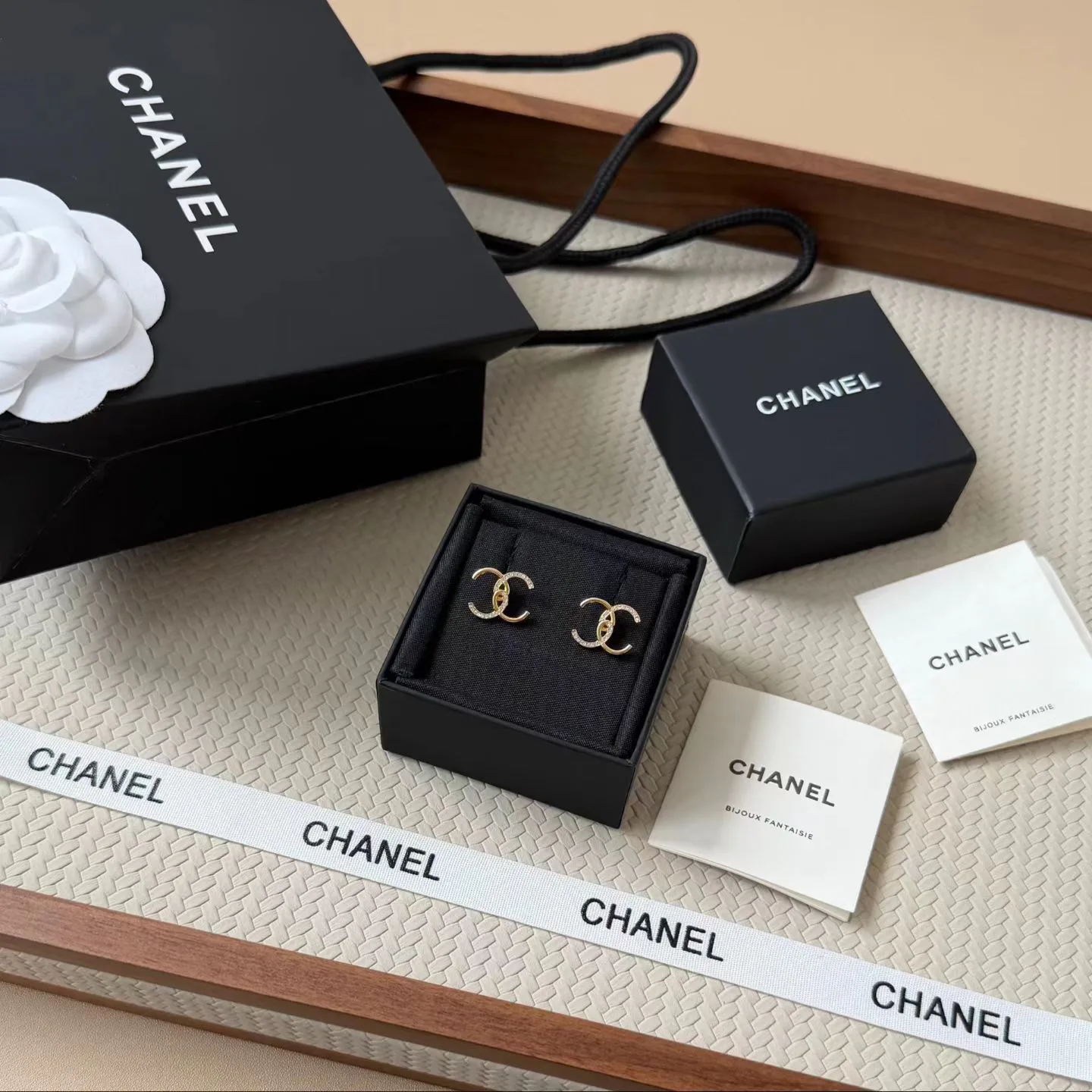 Бижутерия Chanel 18123160