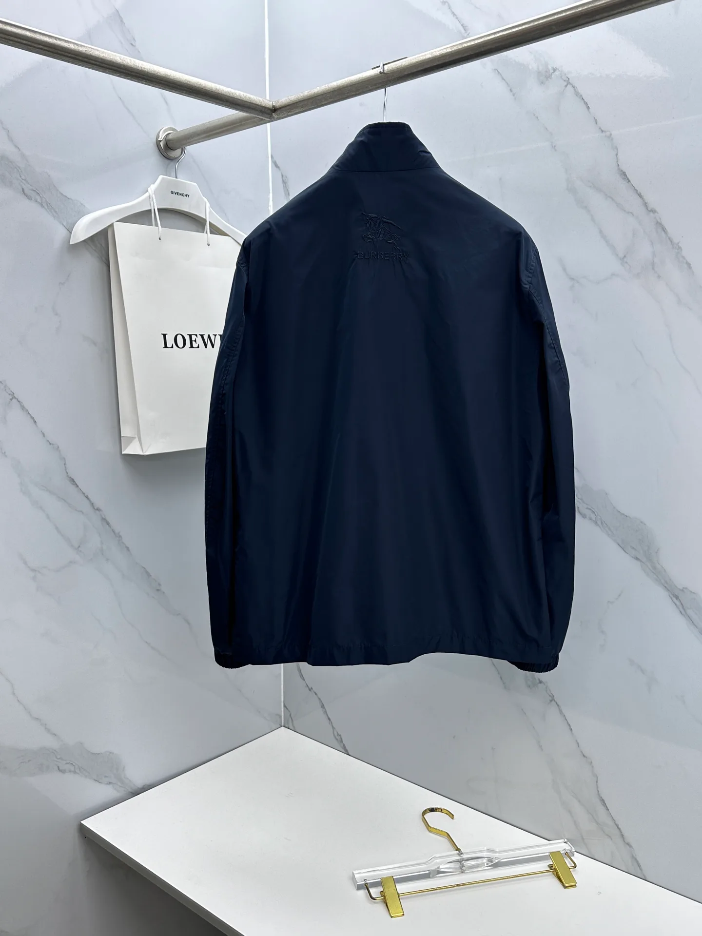 Куртки И Пуховики Мужские Burberry 18246769