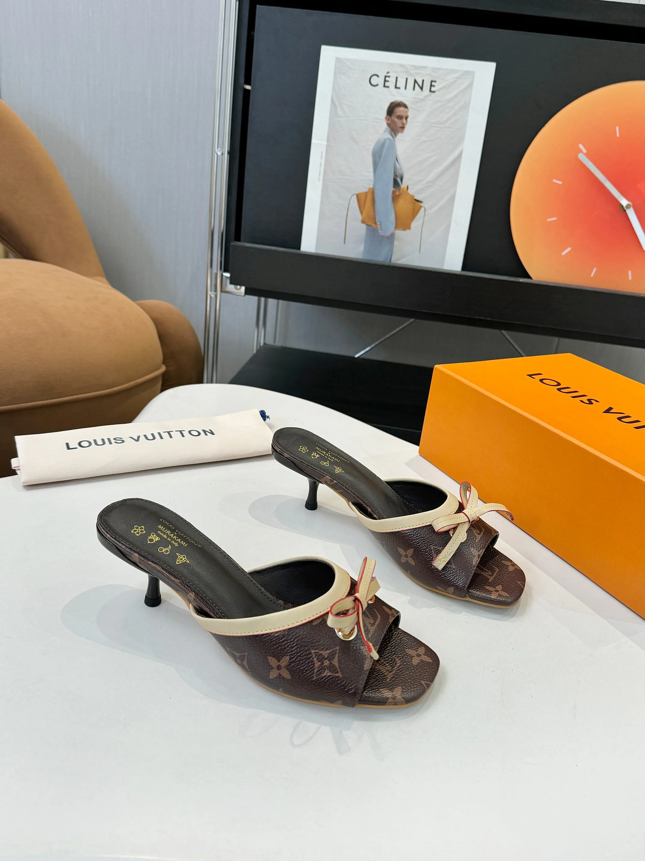 Босоножки Женские Louis Vuitton 11190679