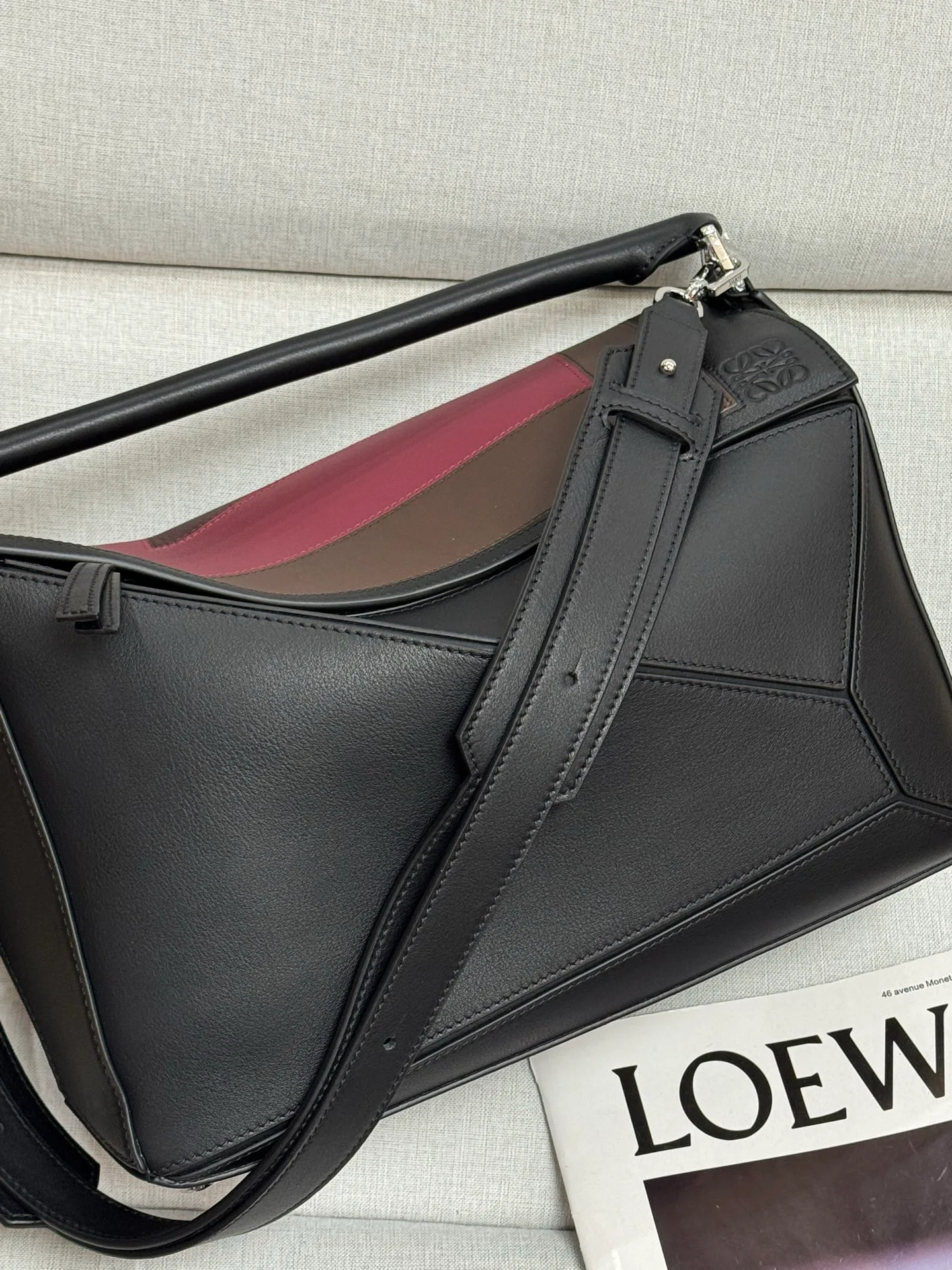 Классические Сумки Женские Loewe 11675844