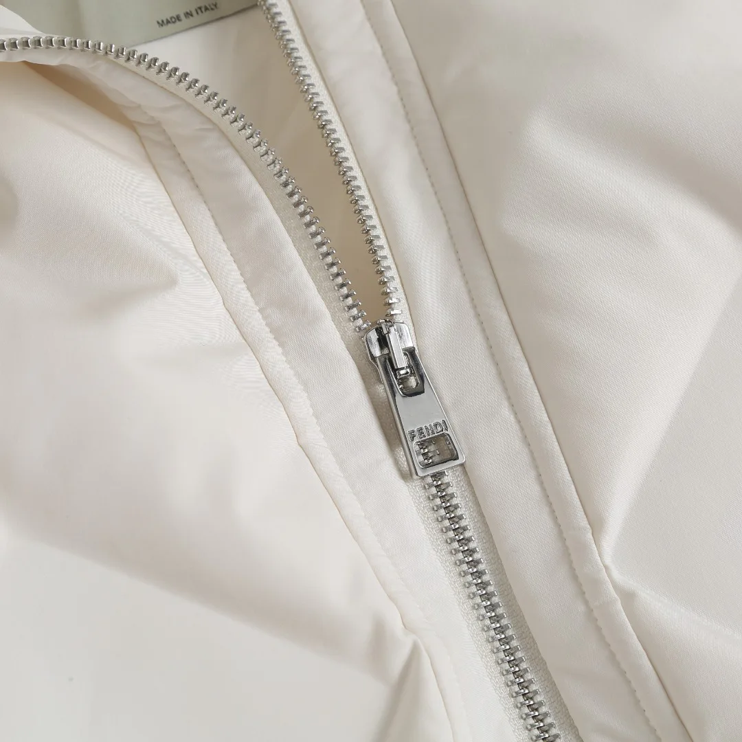 Куртки И Пуховики Женские Fendi 18048551