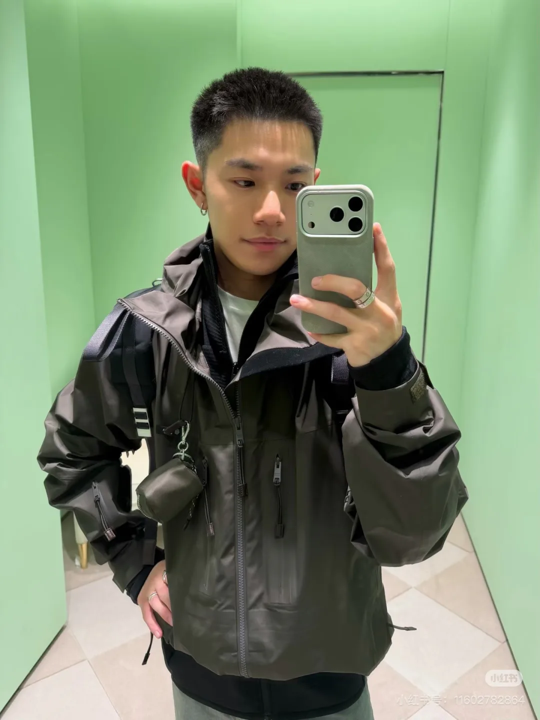 Куртки И Пуховики Женские Prada 11625867