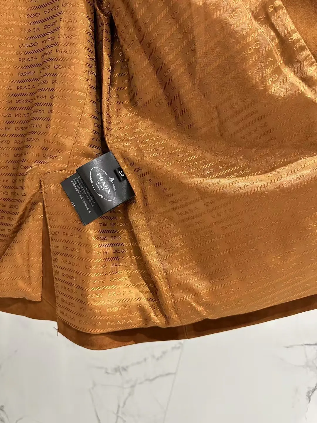 Кожаные Куртки И Дублёнки Женские Prada 13186433