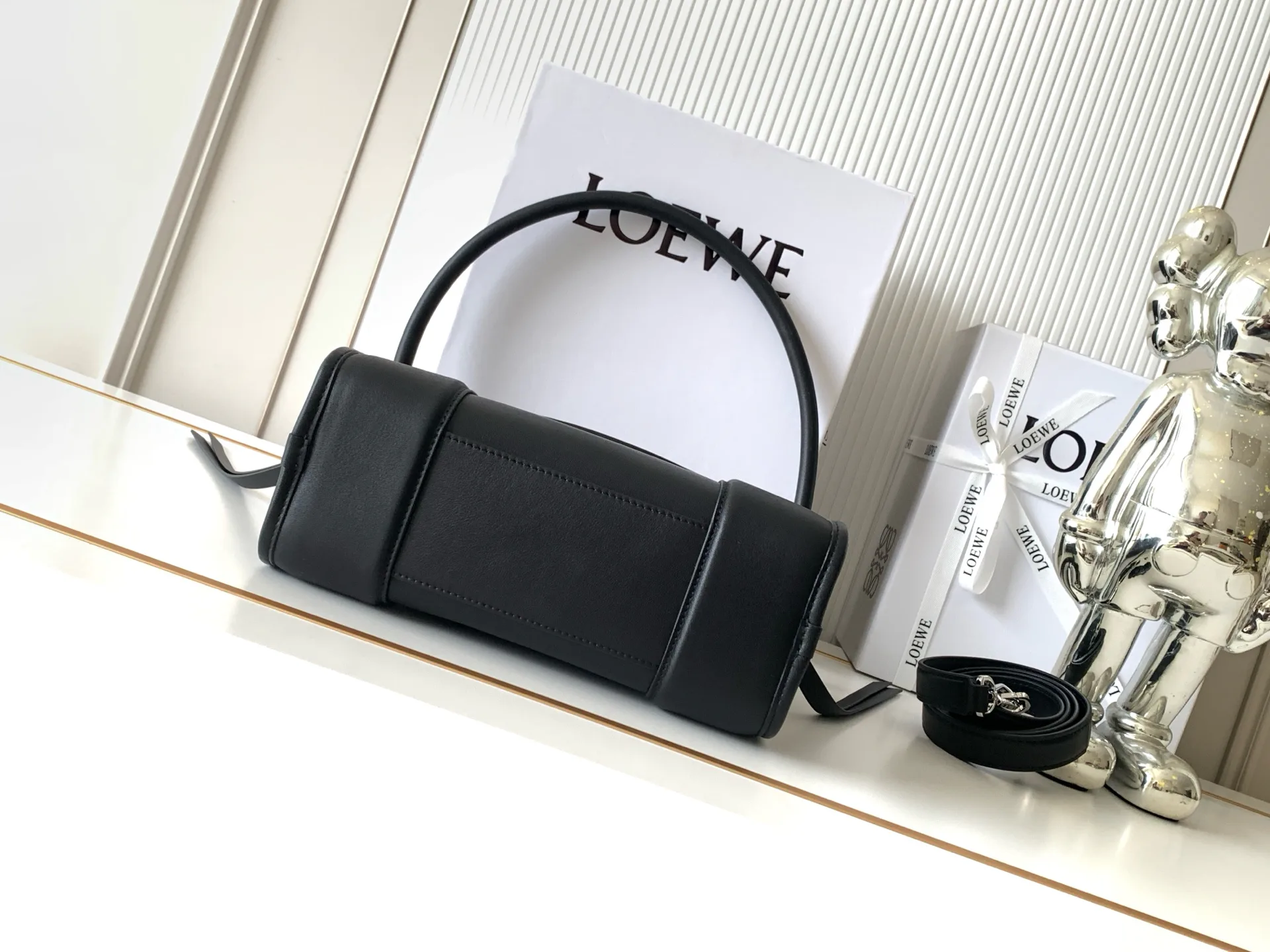 Классические Сумки Женские Loewe 13389854