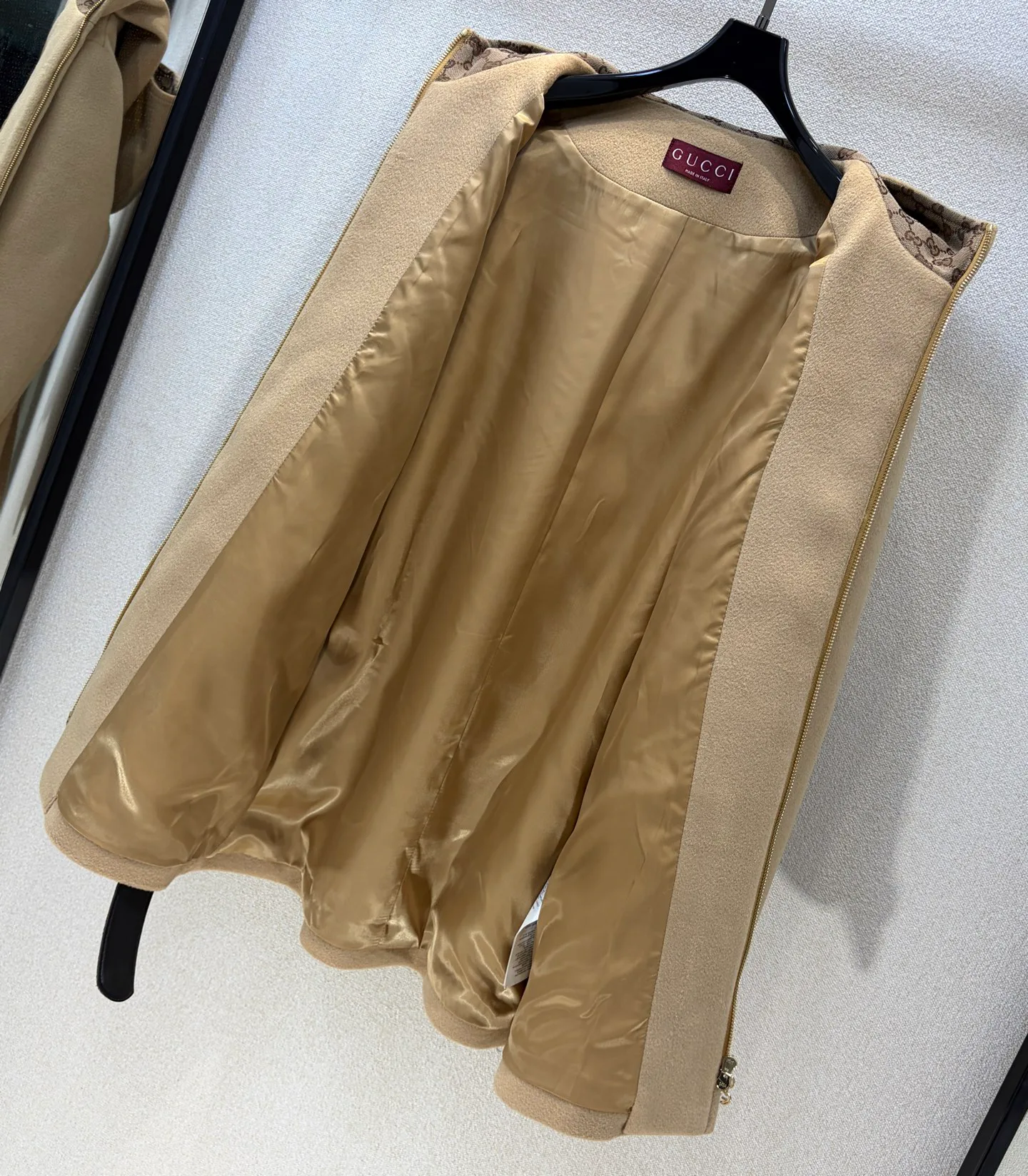 Пальто Женские Gucci 19627834