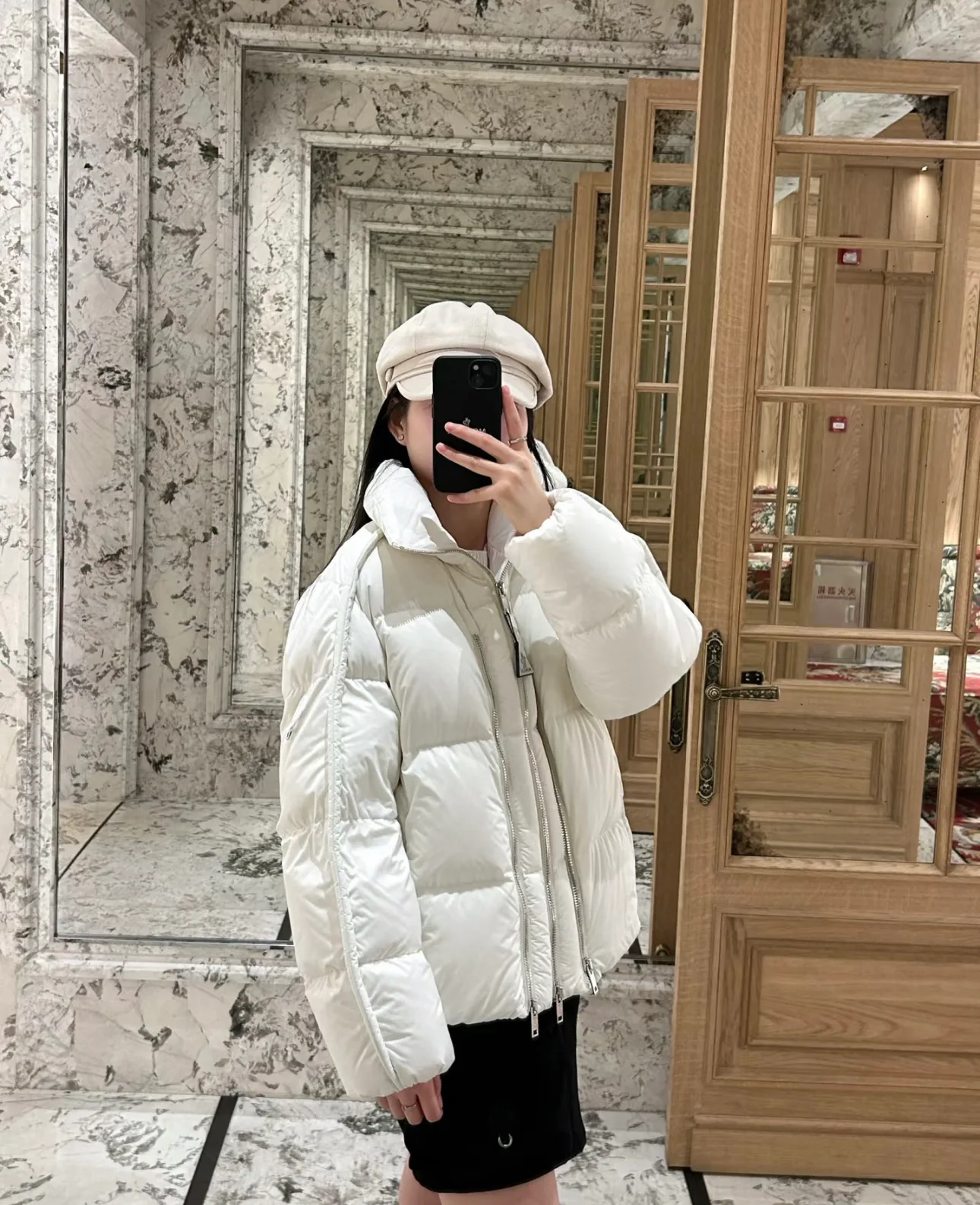 Куртки И Пуховики Женские Moncler 19322725