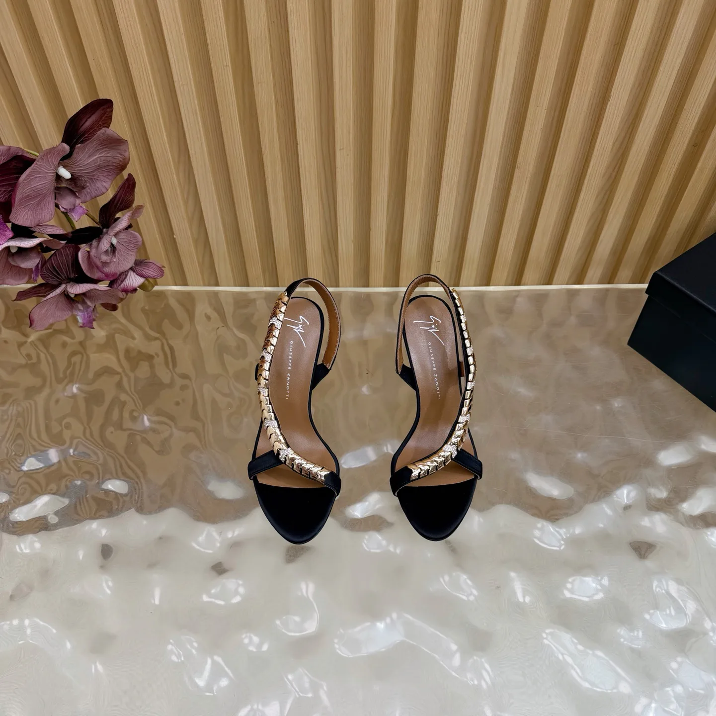 Босоножки Женские Giuseppe Zanotti 450917