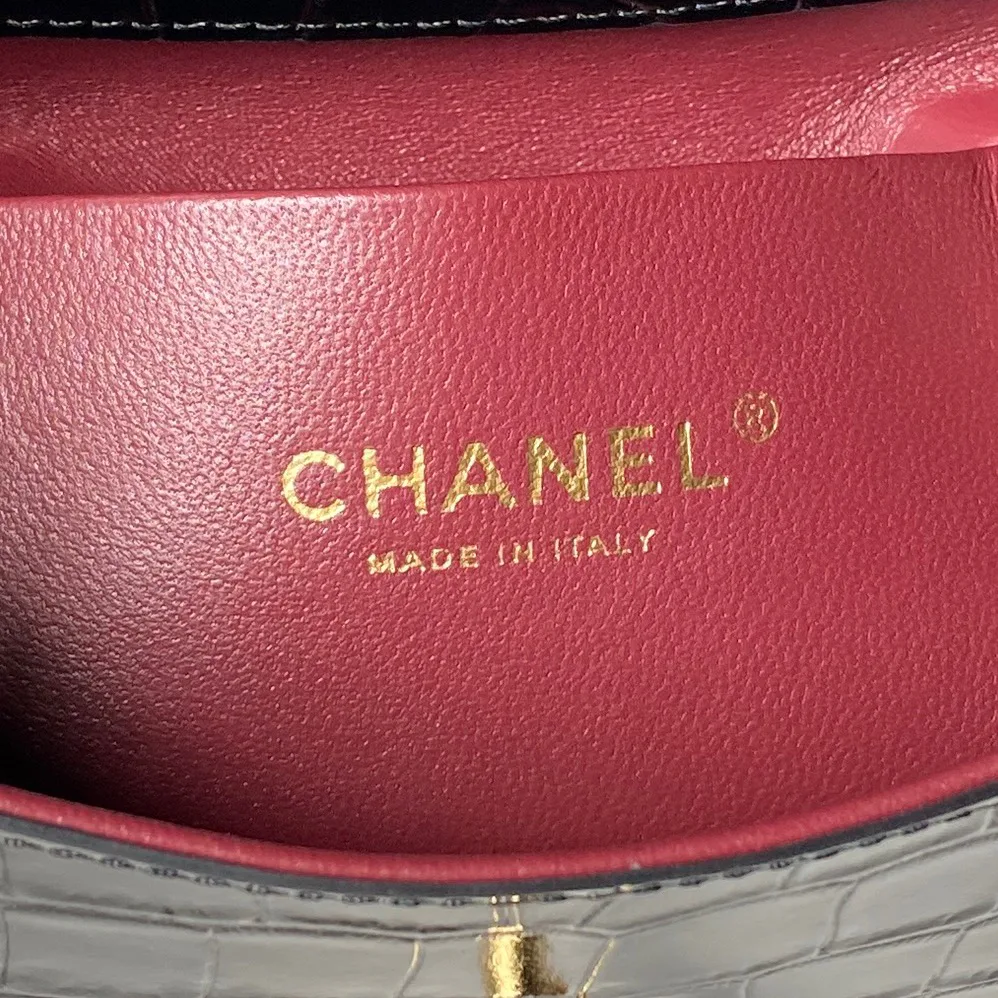 Классические Сумки Женские Chanel 17827301