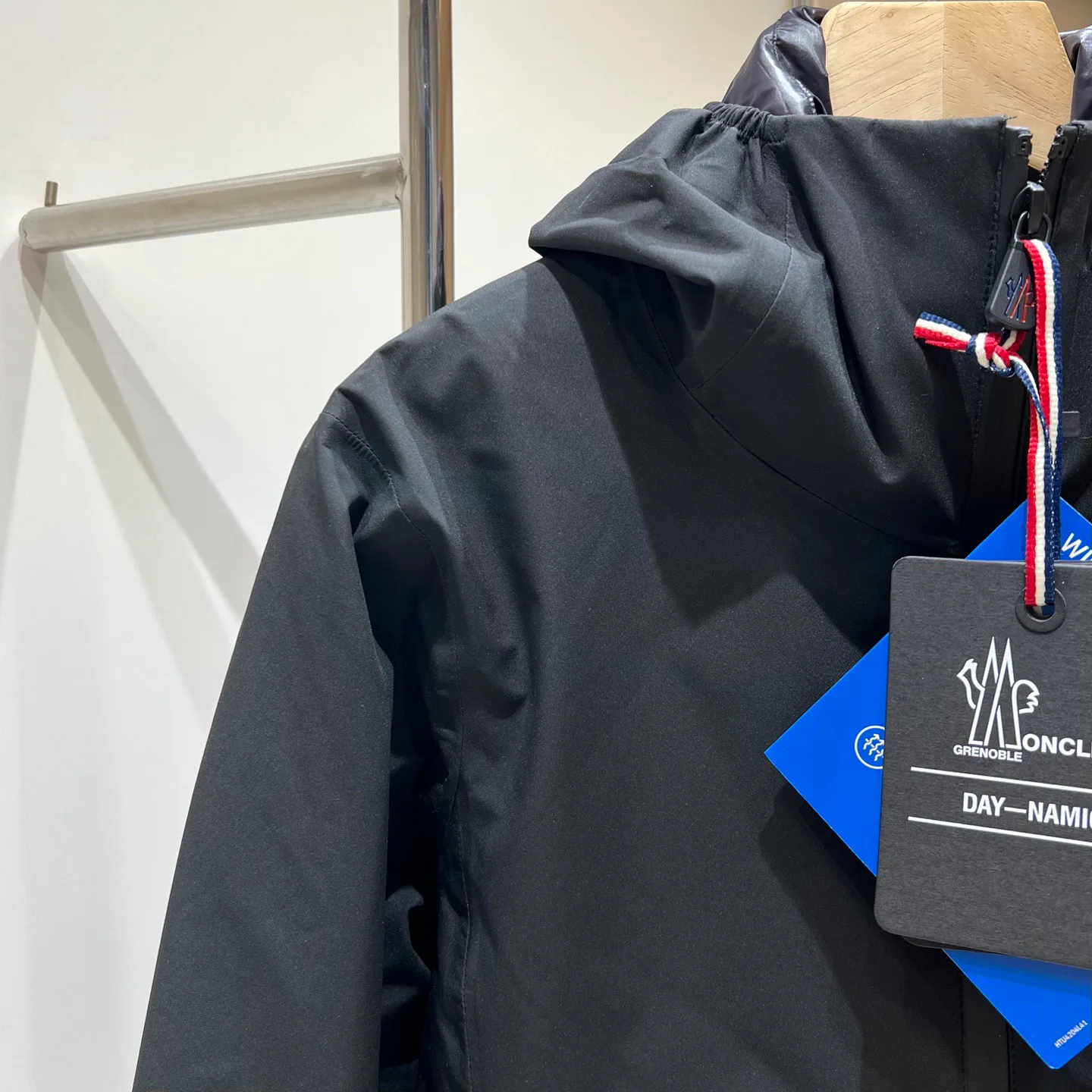 Куртки И Пуховики Женские Moncler 18131361