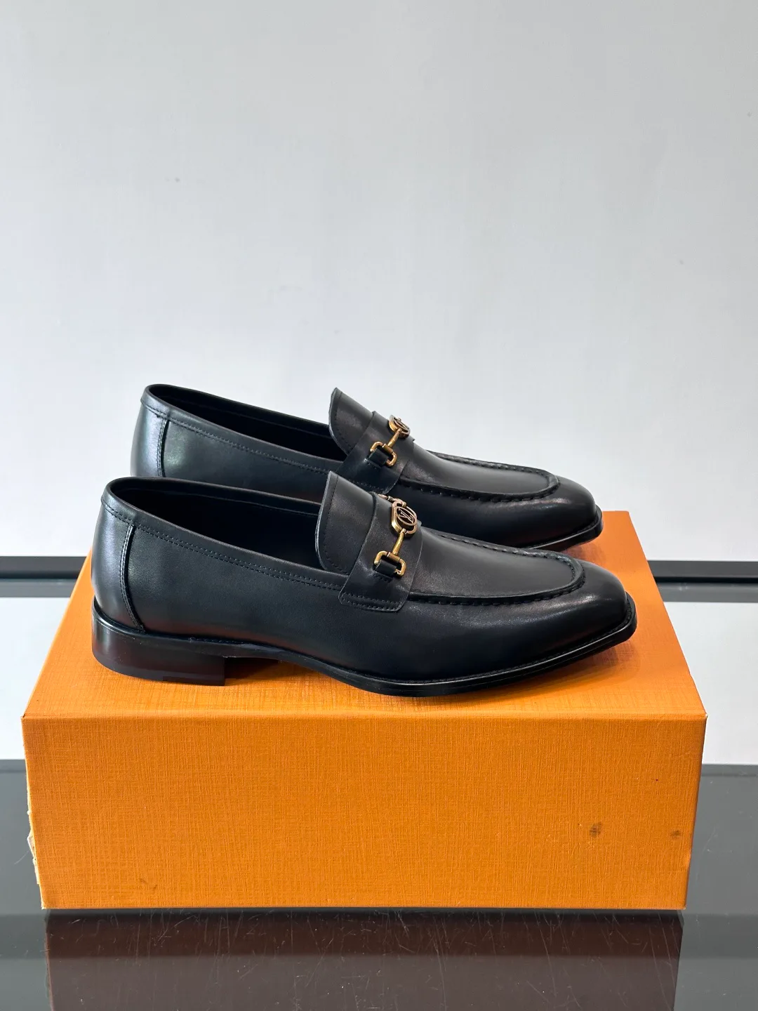 Лоферы И Туфли Мужские Louis Vuitton 11232738