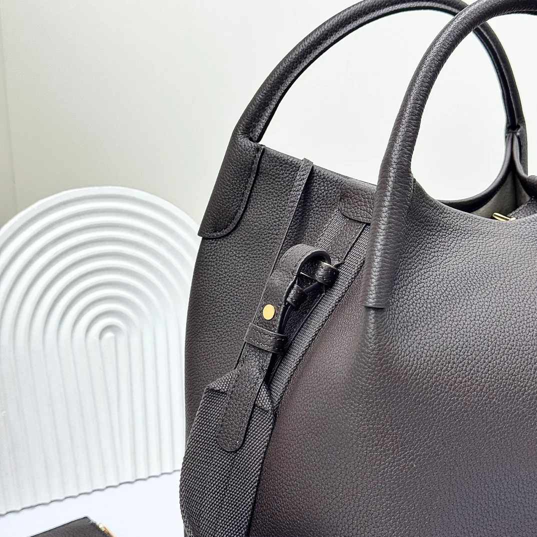 Классические Сумки Женские Loro Piana 11472606