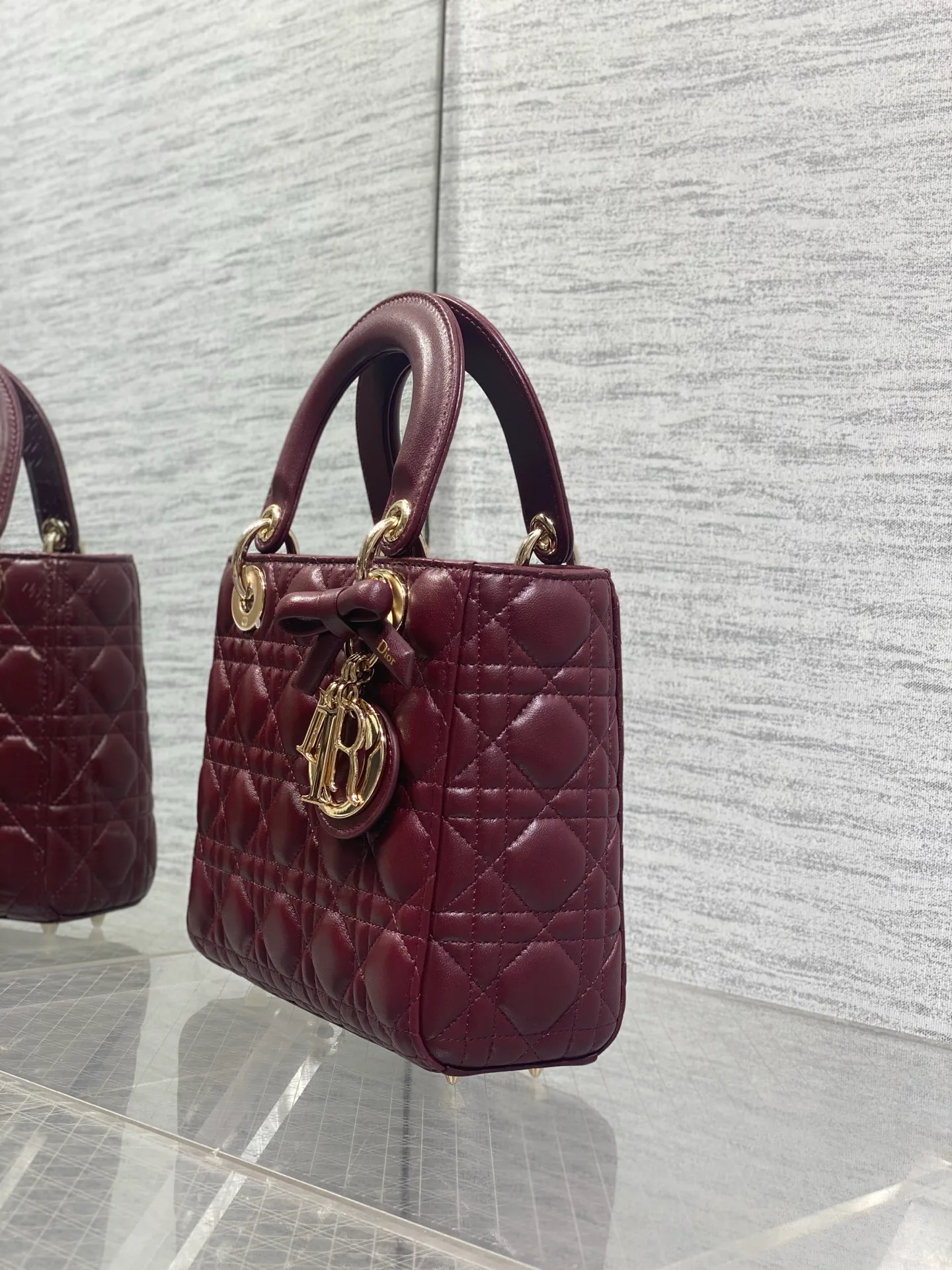 Классические Сумки Женские Christian Dior 17601477