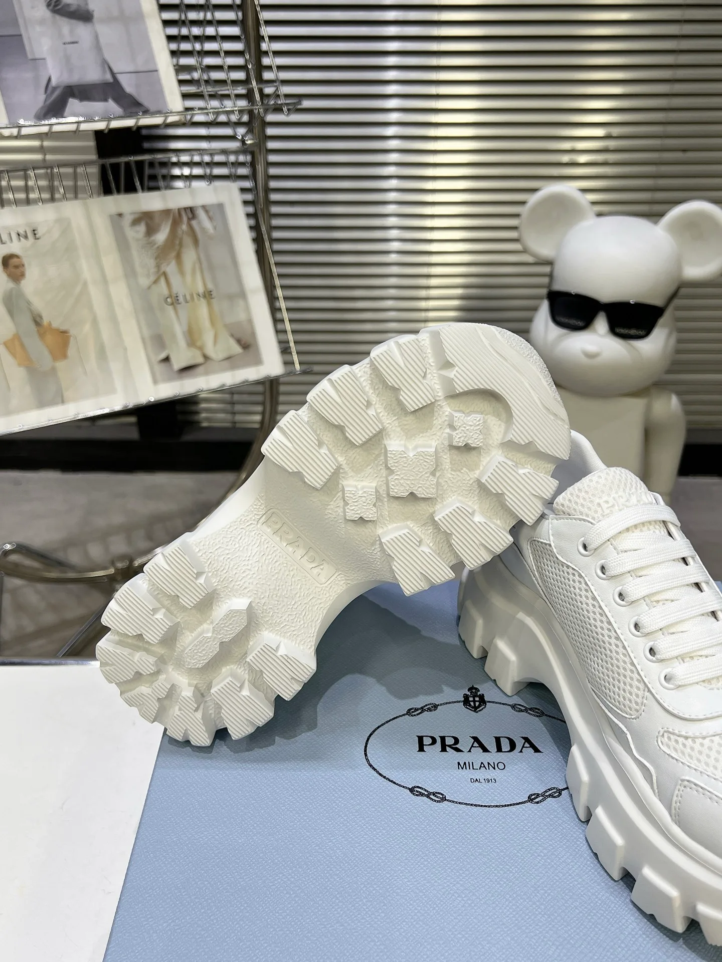 Кроссовки Женские Prada 17524817