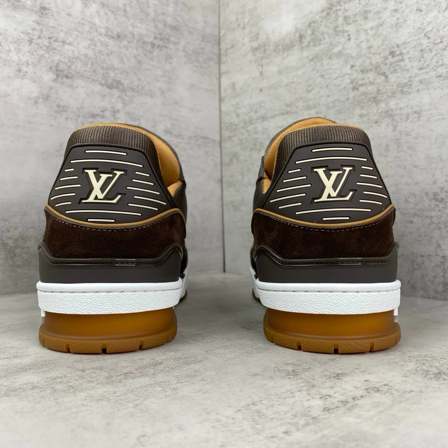 Кроссовки Женские Louis Vuitton 17961745