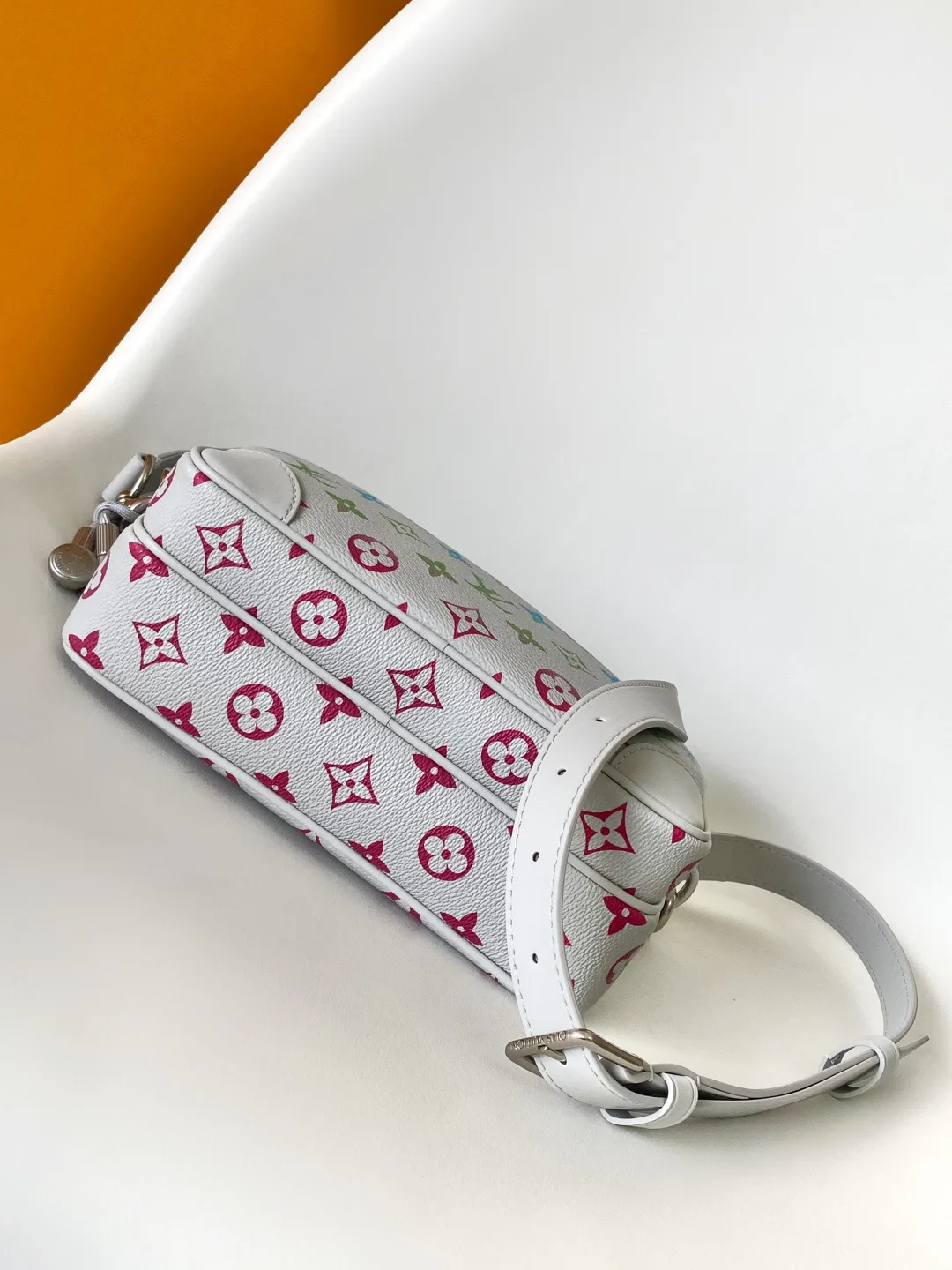 Классические Сумки Женские Louis Vuitton 11185393