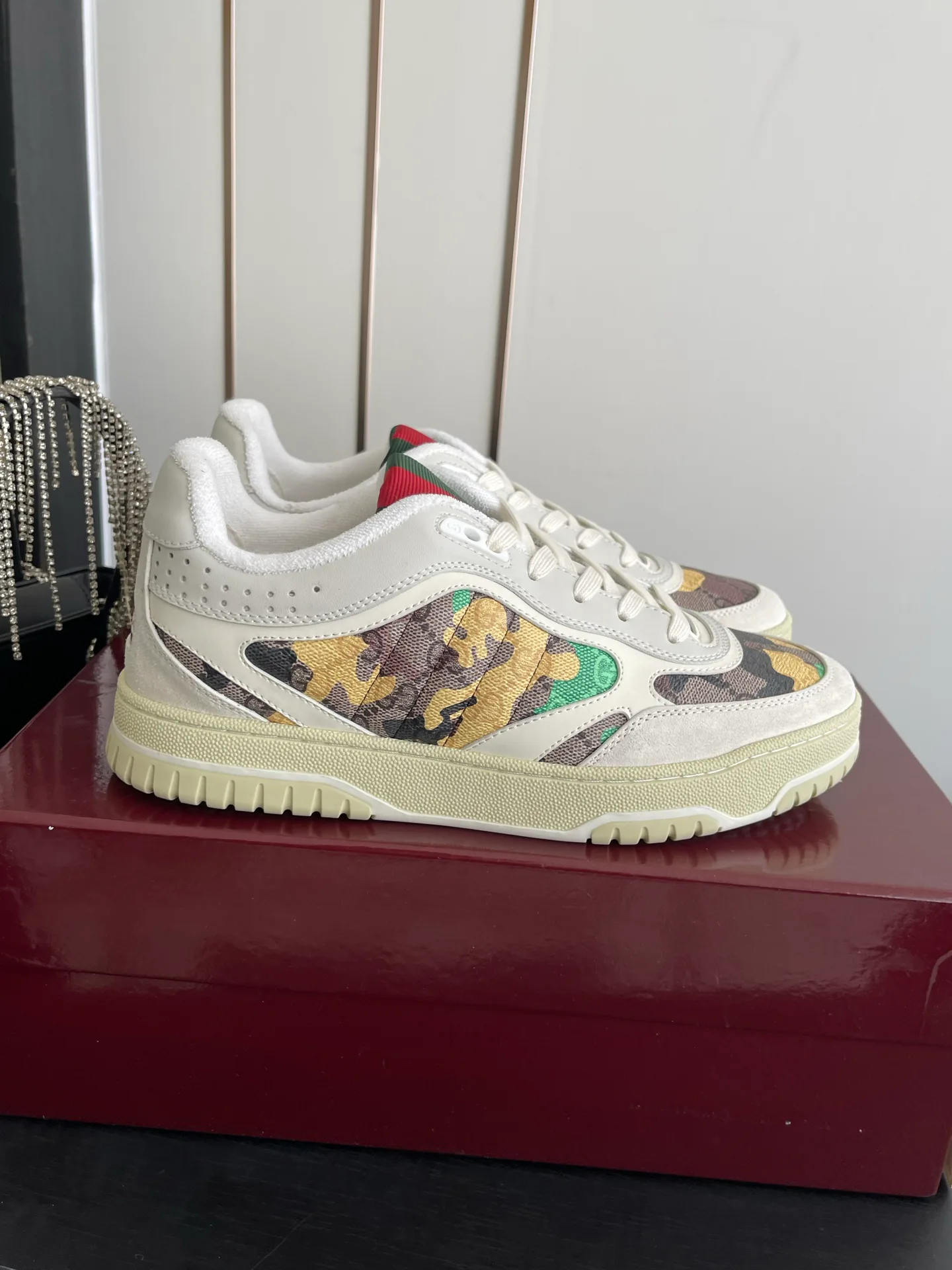 Кроссовки Женские Gucci 1881559