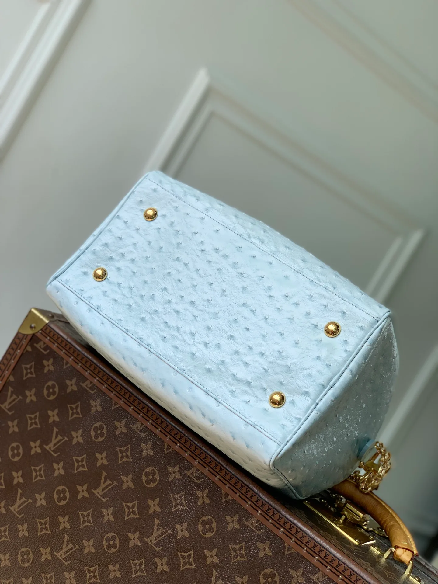 Классические Сумки Женские Louis Vuitton 18147542