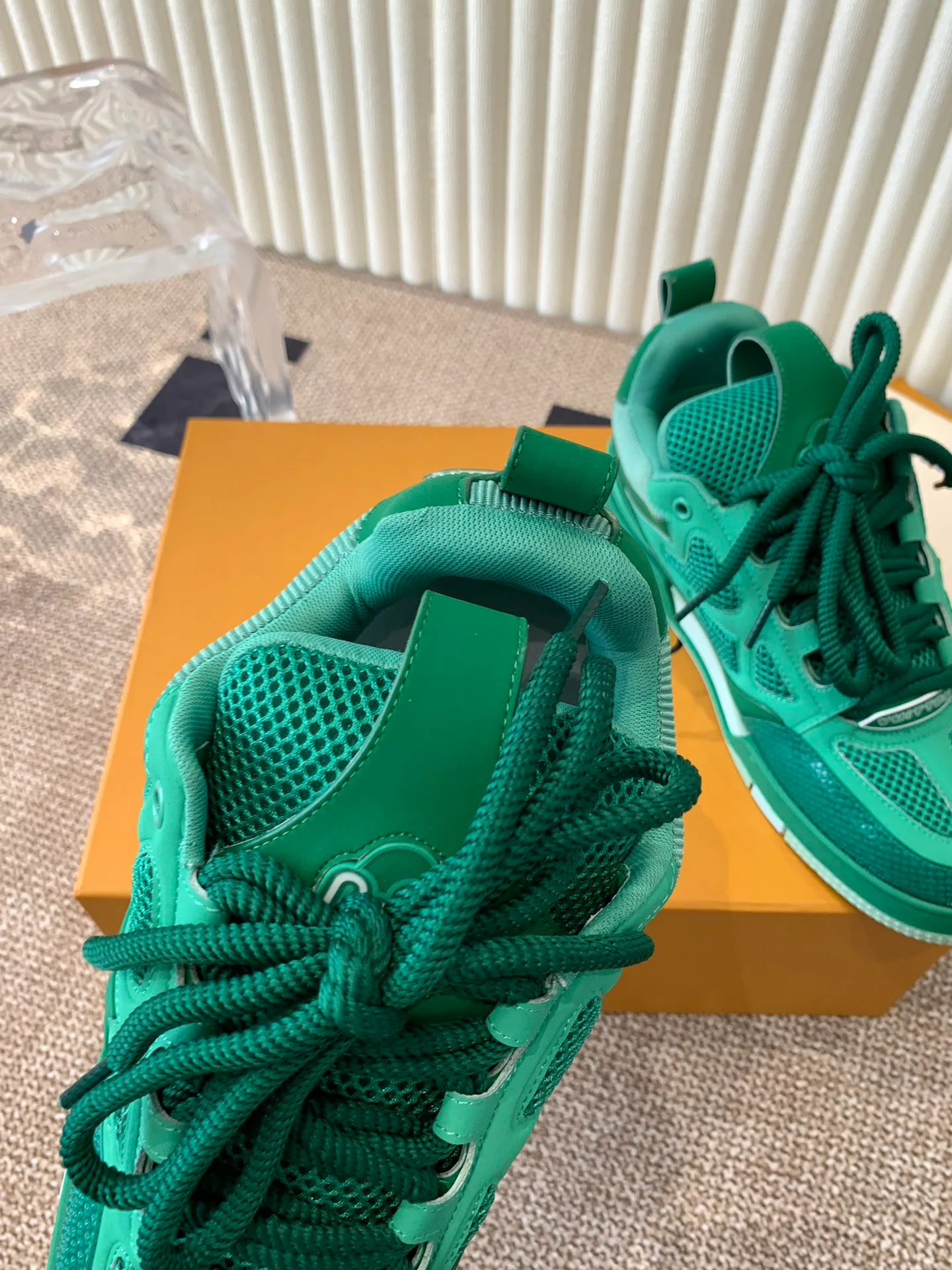 Кроссовки Женские Louis Vuitton 5369757