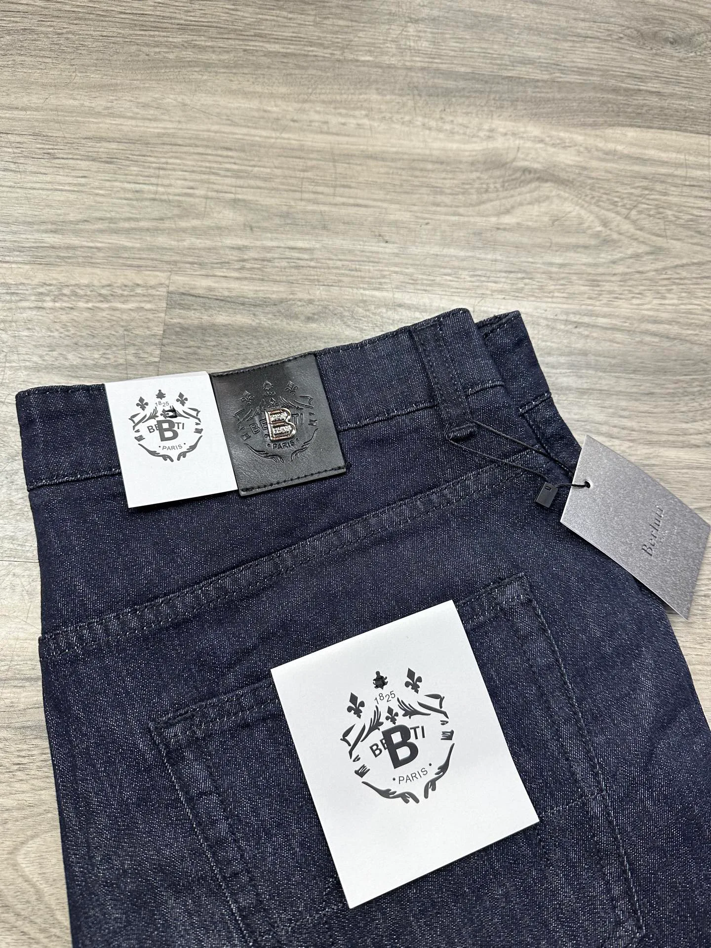 Джинсы Женские Berluti 1548462