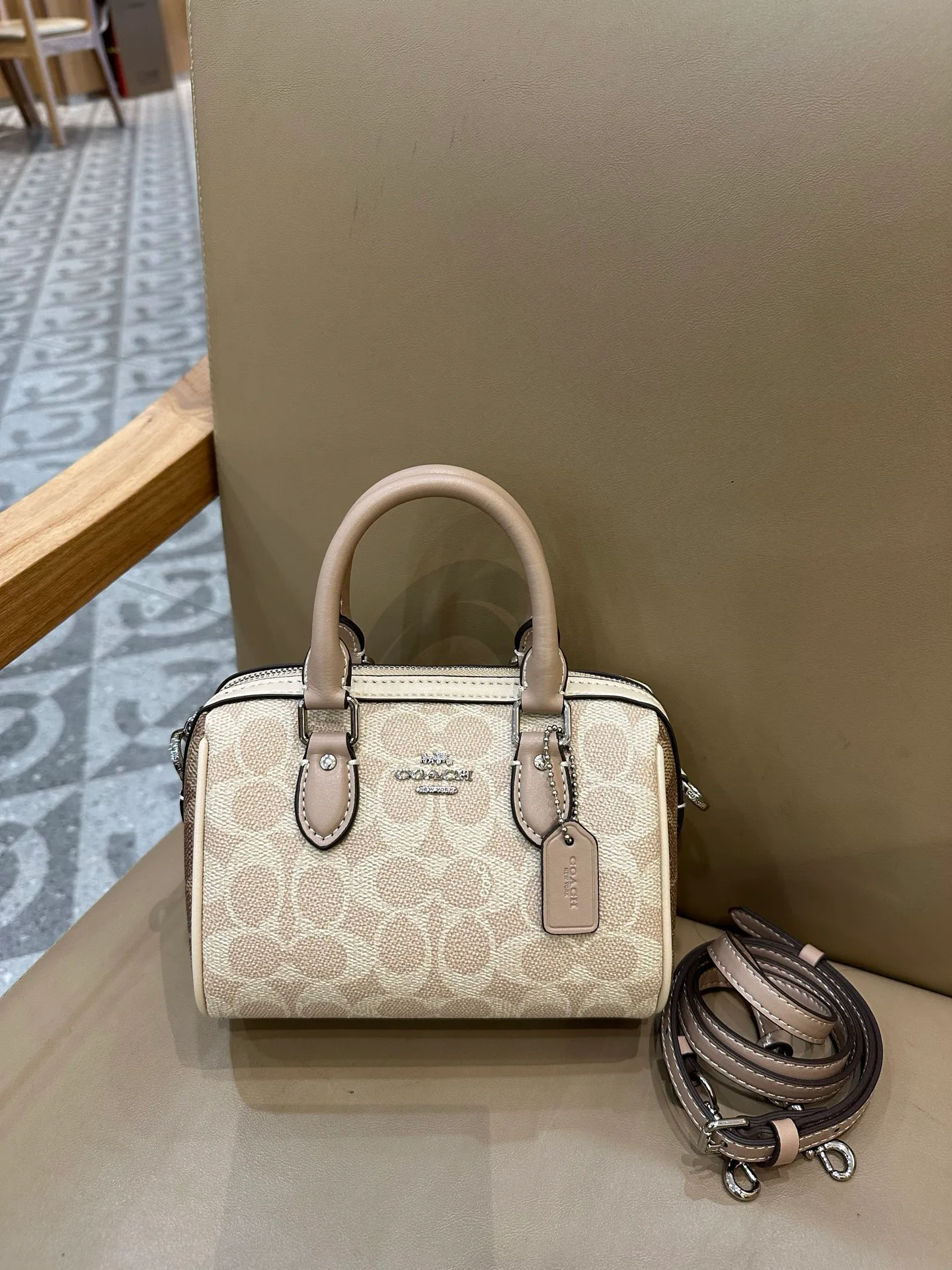 Классические Сумки Женские Coach 11552251