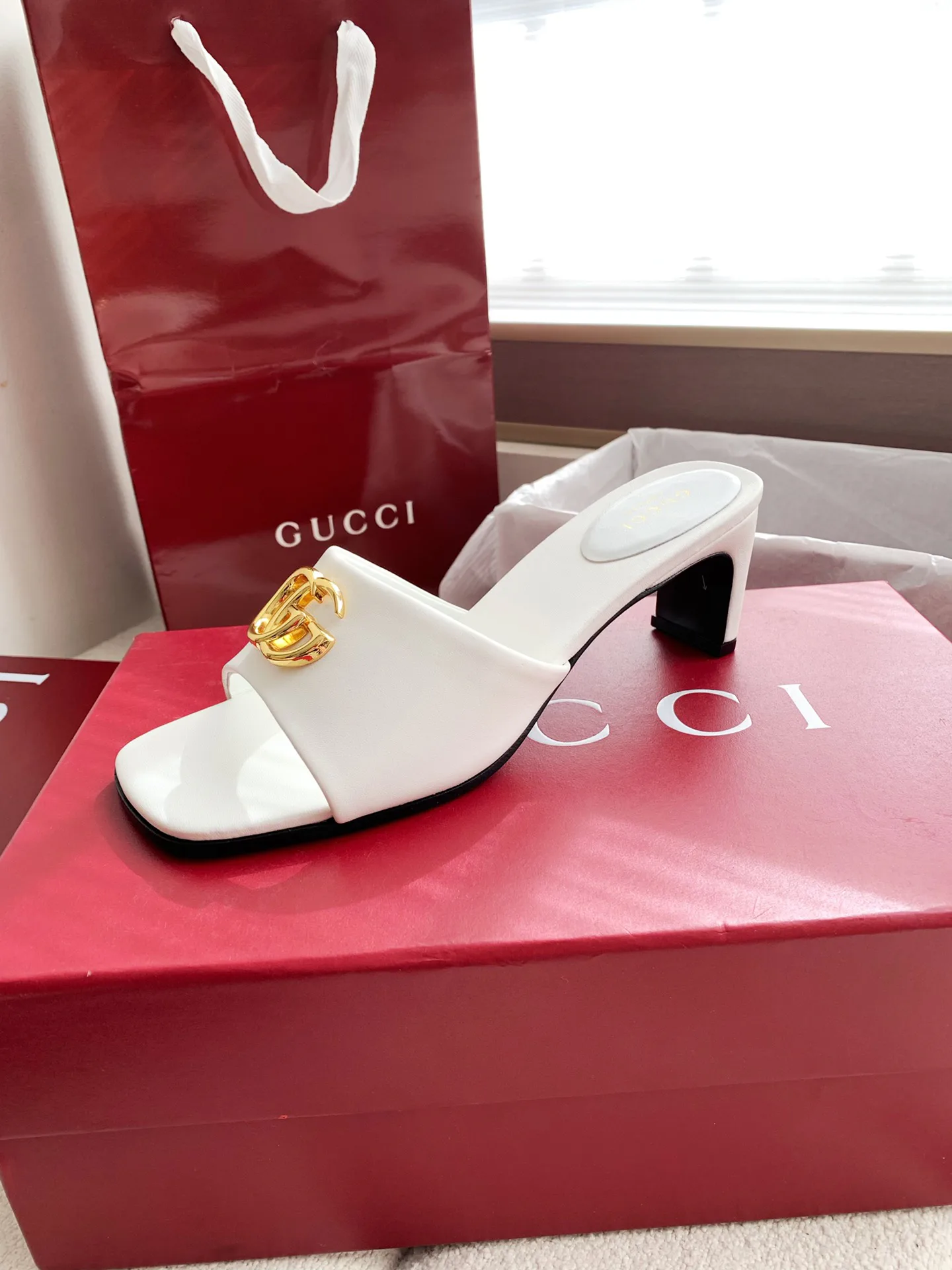 Босоножки Женские Gucci 1881664