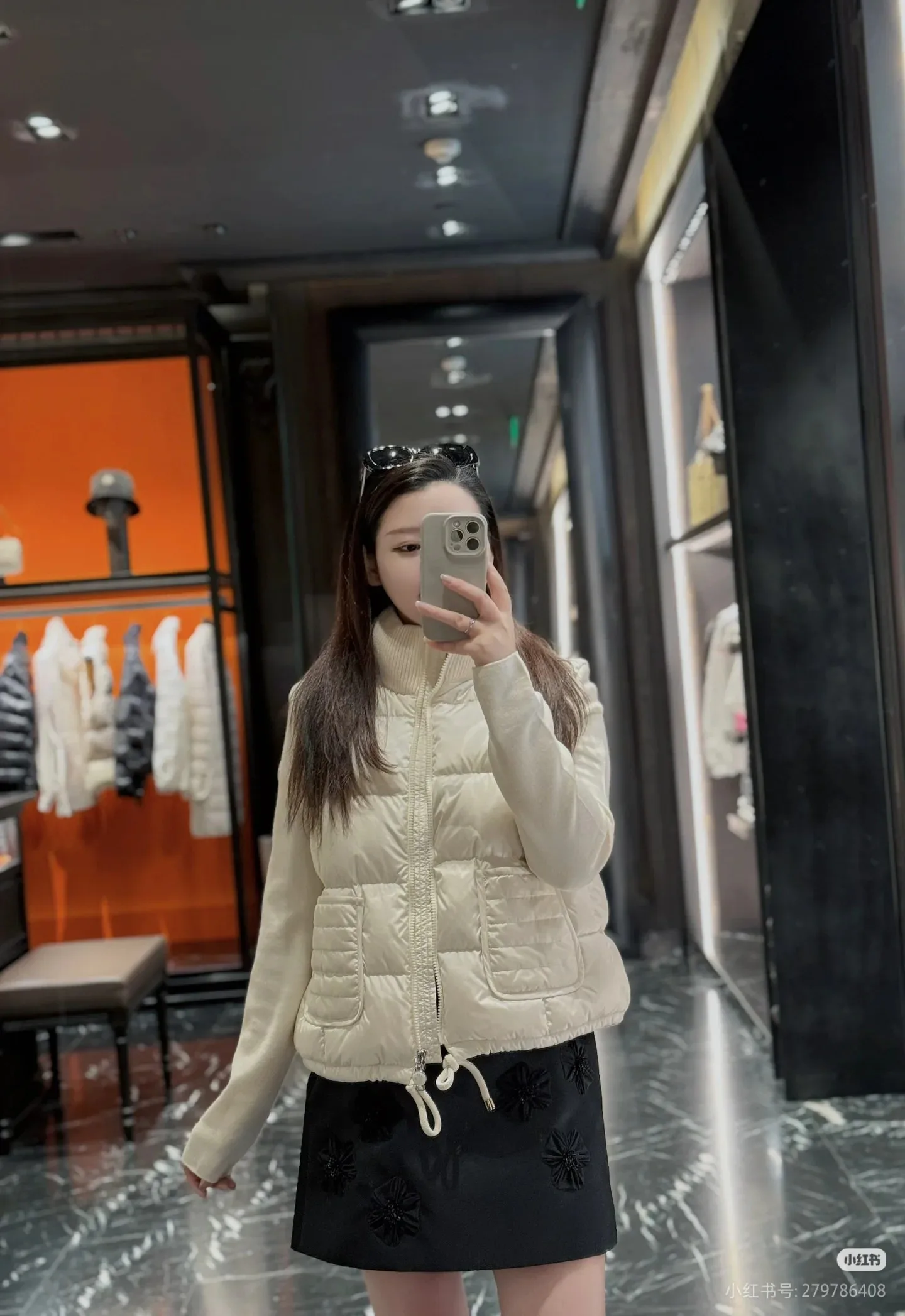 Куртки И Пуховики Женские Moncler 18044312