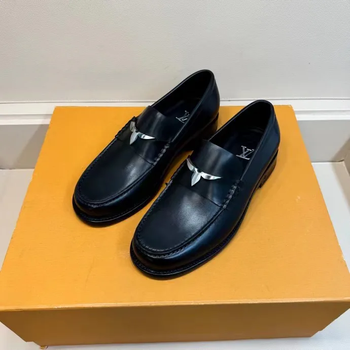 Лоферы И Туфли Мужские Louis Vuitton 18193943